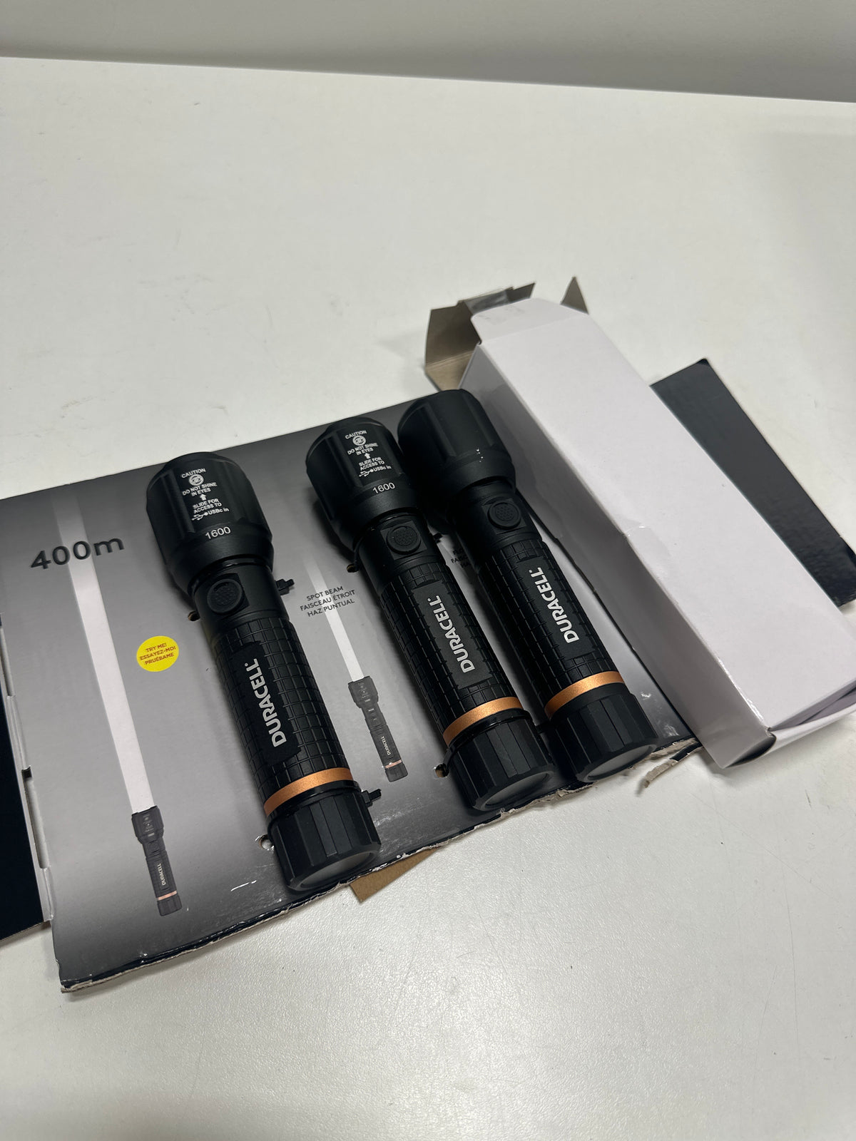 3 x Duracell 1600 Lumen Hybrid Power LED Flashlight