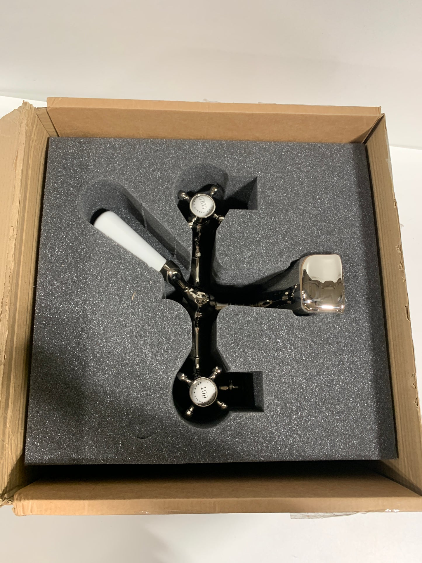 Perrin and Rowe U.3531X Edwardian Deck / Floor / Wall Mounted Clawfoot Tub Filler with Built-in Diverter Polished Nickel