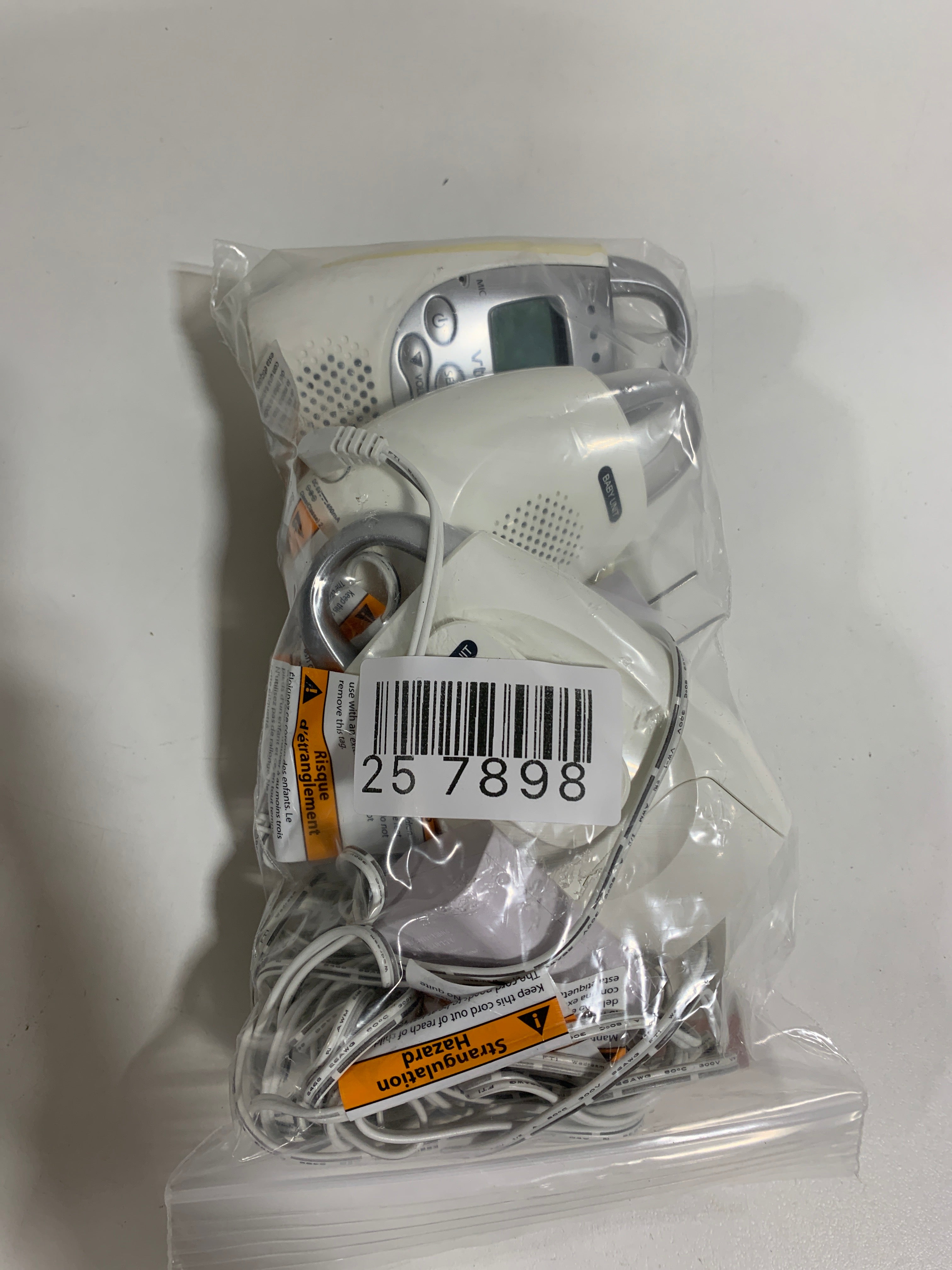 Used VTech Safe & Sound Digital Audio Monitor with Two Parent Units - *Baby & Toddler
