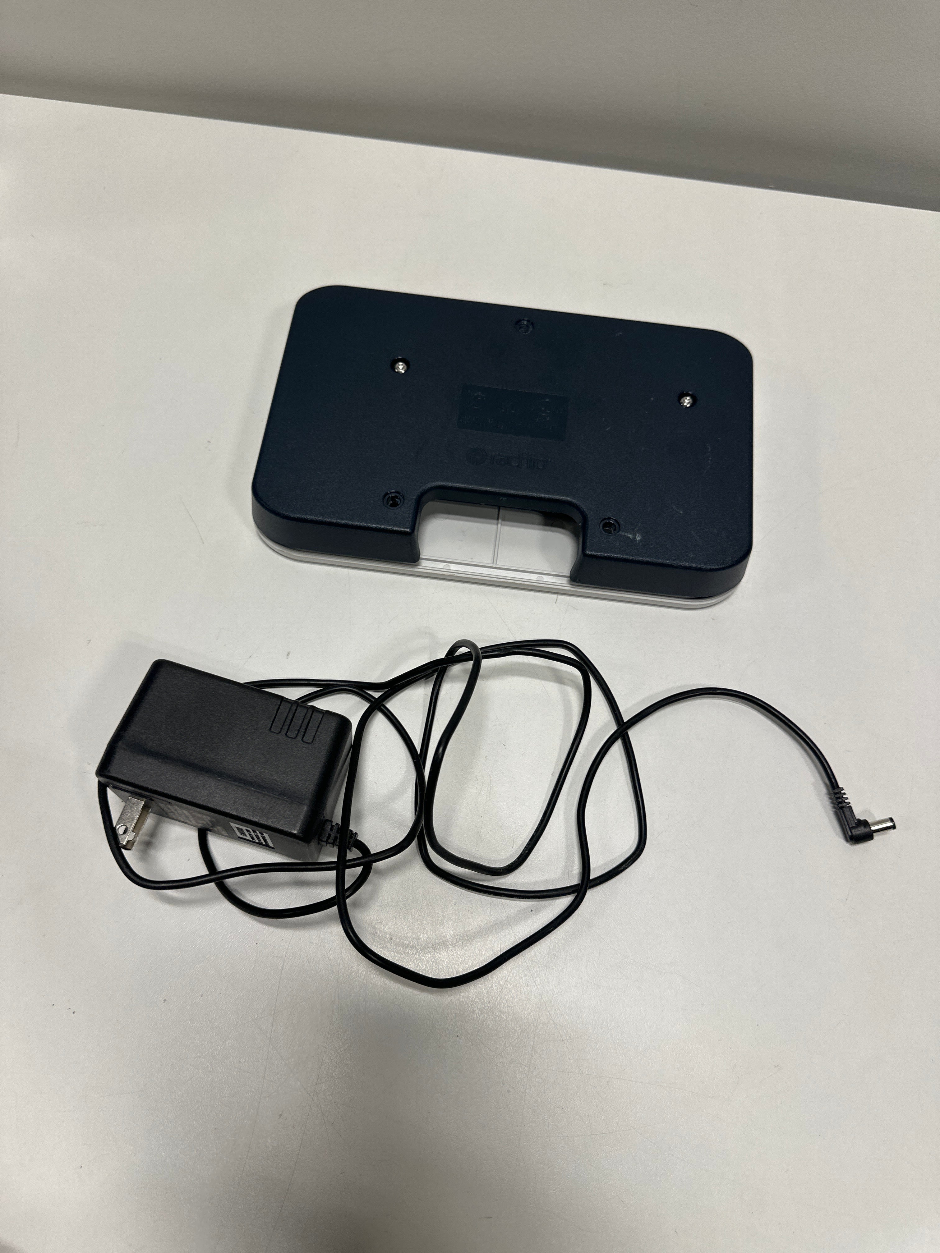 Used Rachio 3 Smart Sprinkler Controller, 8 Zone 3rd Generation, Alexa and Apple Homekit Compatibl