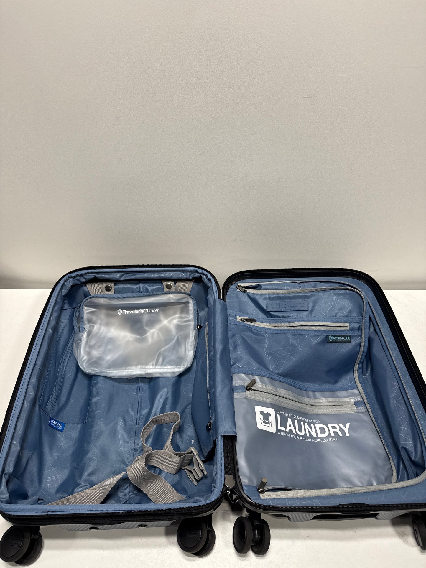 Used Traveler’s Choice Granville II 2-piece Hardside Spinner Luggage Set - *Luggage & Travel