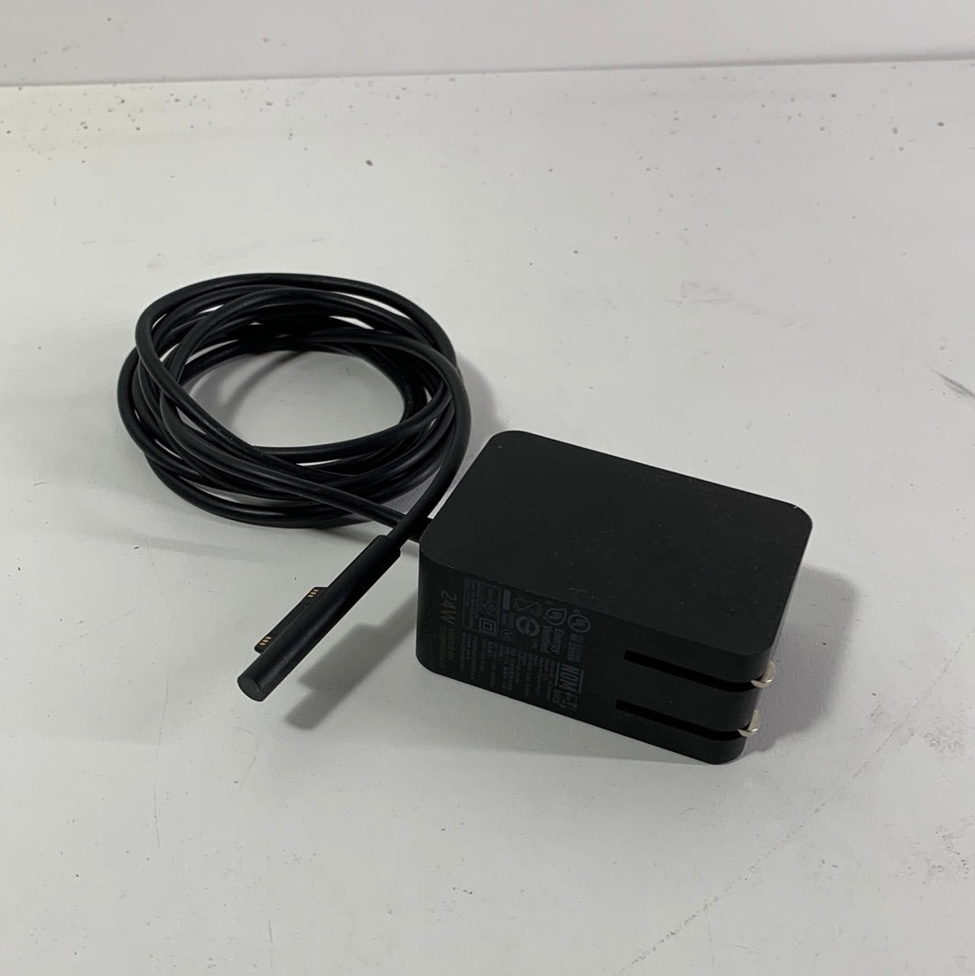 Microsoft AC Adapter - 24 W - 120 V AC, 230 V AC Input - 15 V DC/1.60 A Output