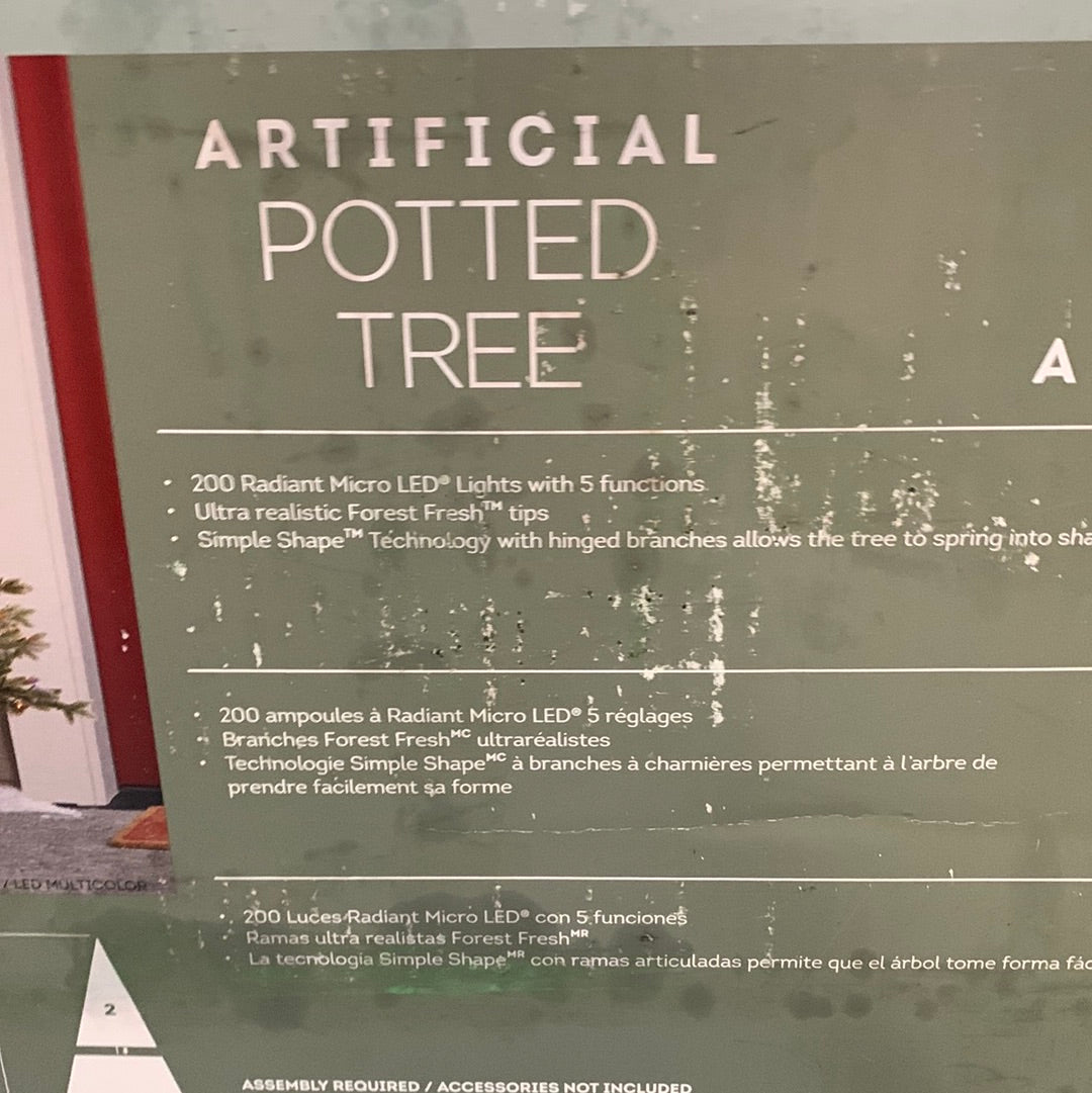 Kirkland 4.5ft LED Potted Artifical Christmas Tree