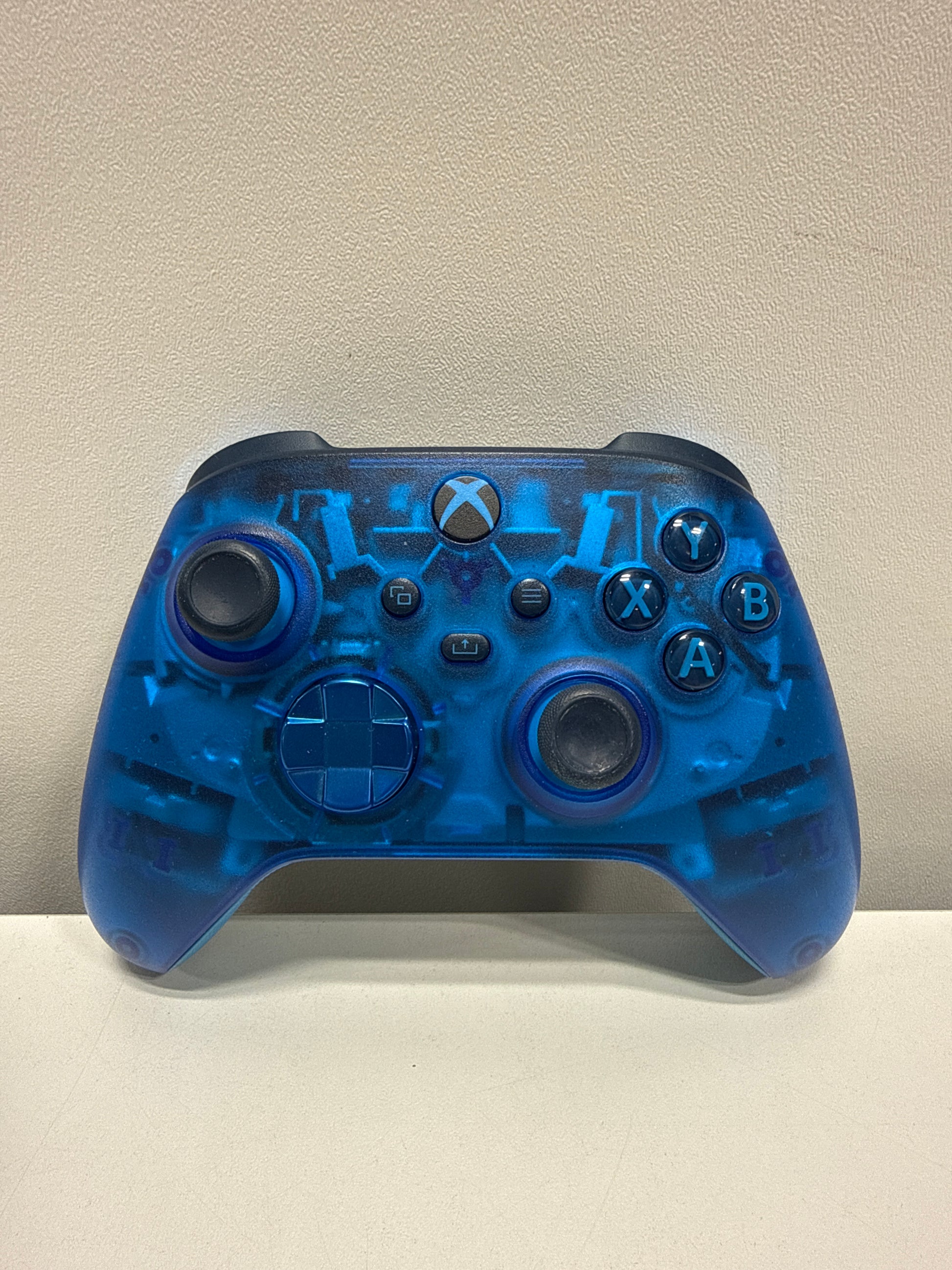 Used See Desc Microsoft - Xbox Wireless Controller Sky Cipher Special Edition - *Headphones & Tech Accessories
