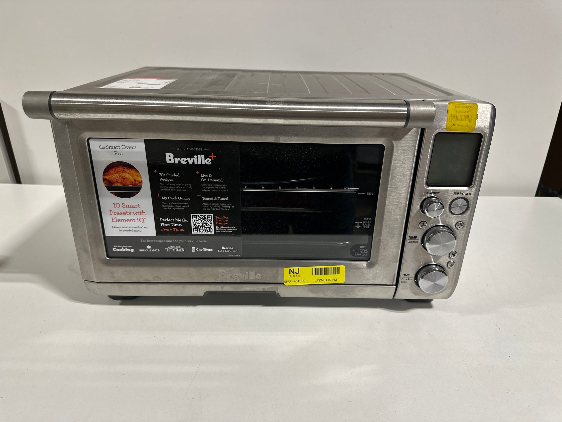 Breville Smart Oven Pro Convection Toaster Oven - 0.8 Cu. Ft./22.7L - Die Cast Stainless - *Kitchen Appliances