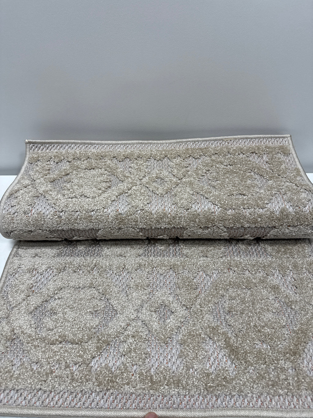 JONATHAN Y Mediterranean Tile Indoor Outdoor Runner Rug 2X10 Beige, Citta High-Low Pile for Backyard, Patio, Porch, Easy-Cleaning, High Traffic, Pet-Friendly, Non-Shedding (SBH102A-210)