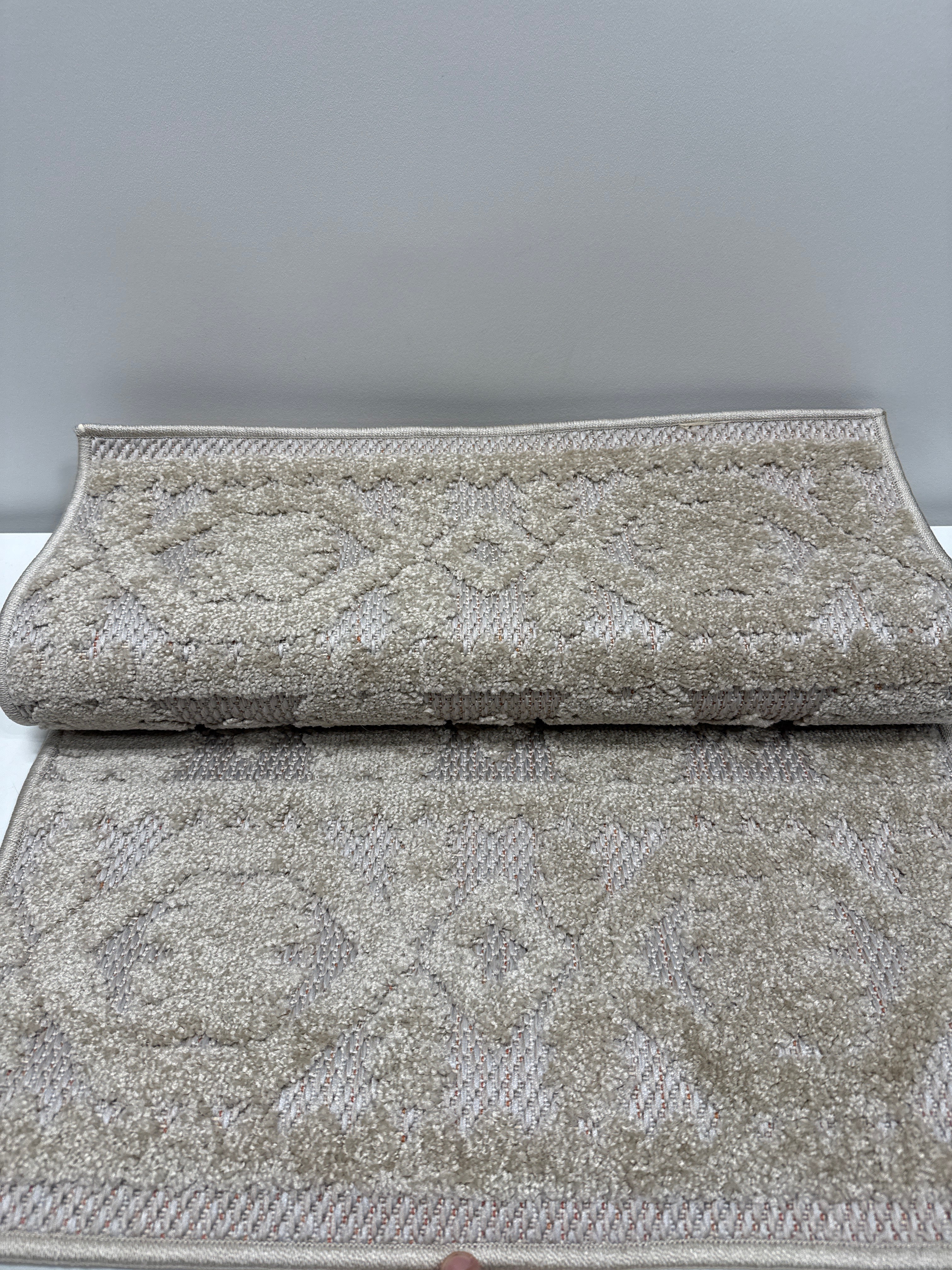 JONATHAN Y Mediterranean Tile Indoor Outdoor Runner Rug 2X10 Beige, Citta High-Low Pile for Backyard, Patio, Porch, Easy-Cleaning, High Traffic, Pet-Friendly, Non-Shedding (SBH102A-210)