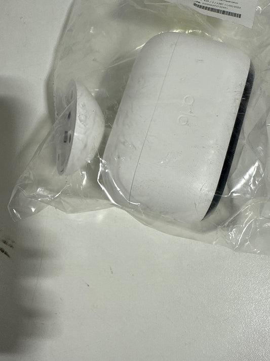 Used Arlo - Essential 1-Camera Outdoor Wireless HD Security Camera (2nd Generation)