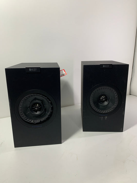 See Desc Used KEF - Q Series 5.25" 2-Way Bookshelf Speakers (Pair) - Satin Black