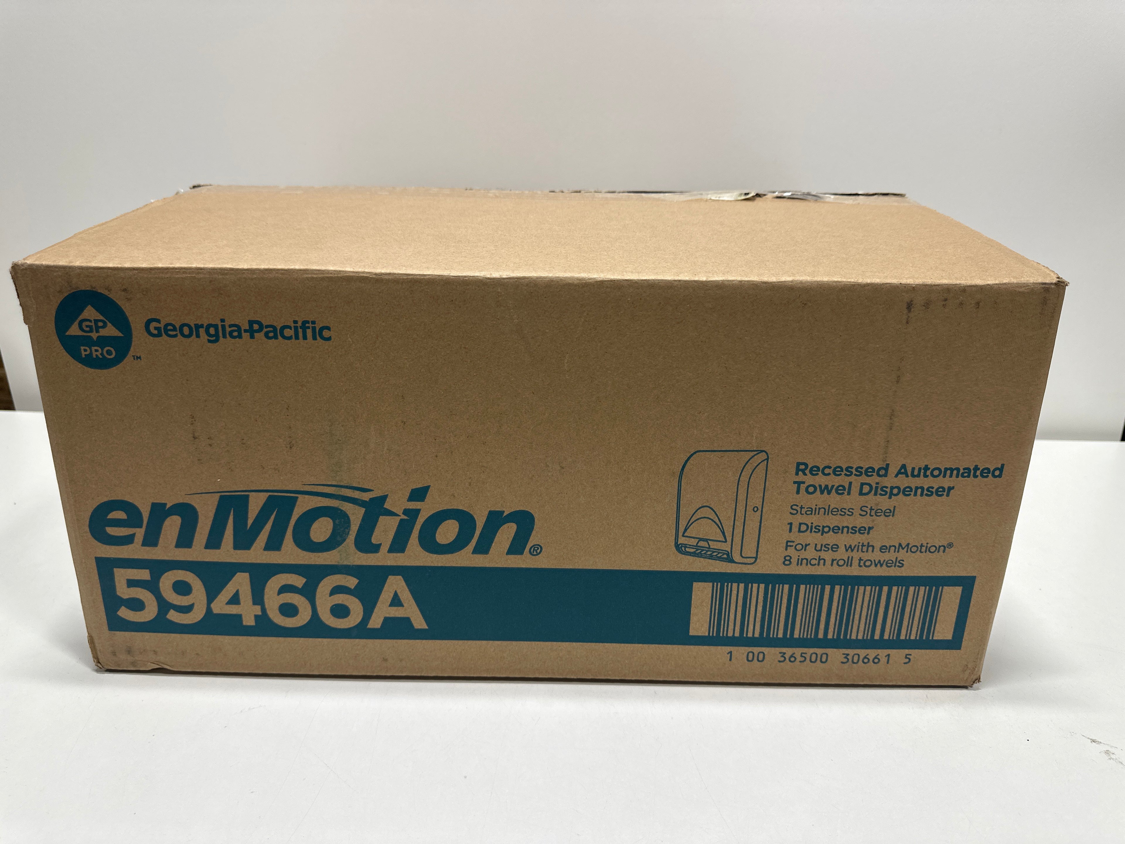 Georgia Pacific 59466A Georgia Pacific 59466A enMotion 8" Recessed Automated Roll Towel Dispenser
