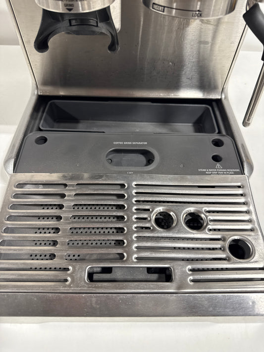 Used Breville Barista Express Espresso Machine (BES870XL) - Stainless Steel