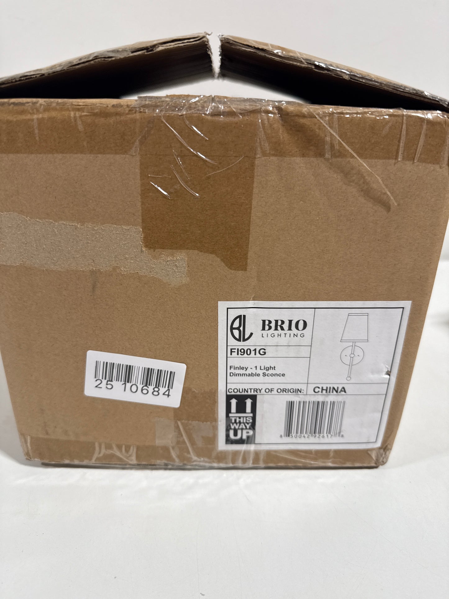 Finley 7.8 in. 1-Light Gold Wall Sconce with White Fabic Shade