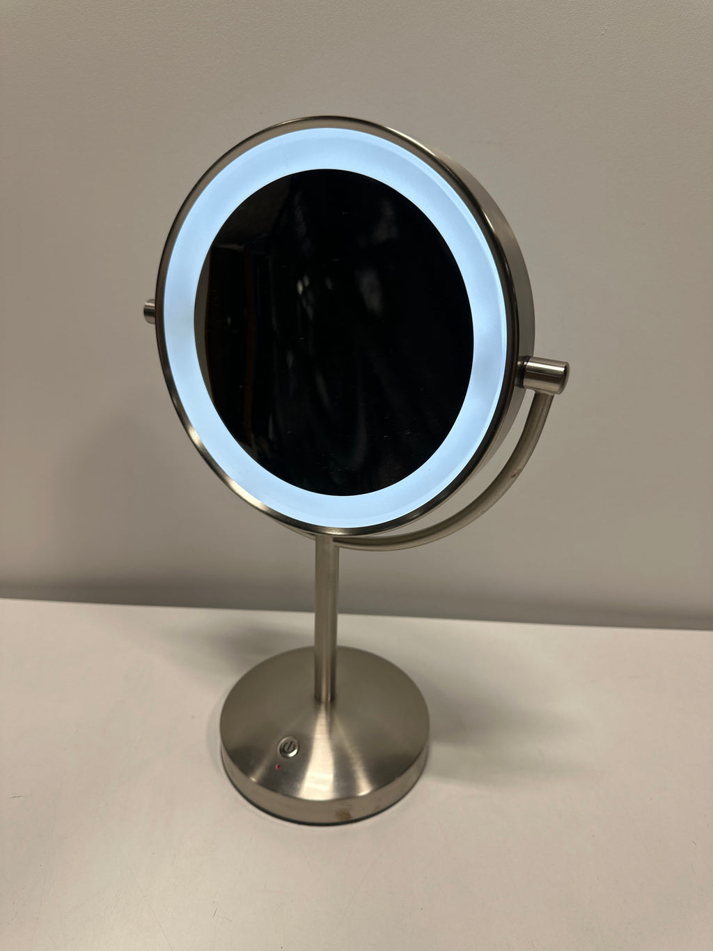 Used Conair Rechargeable Vanity Mirror Nickel