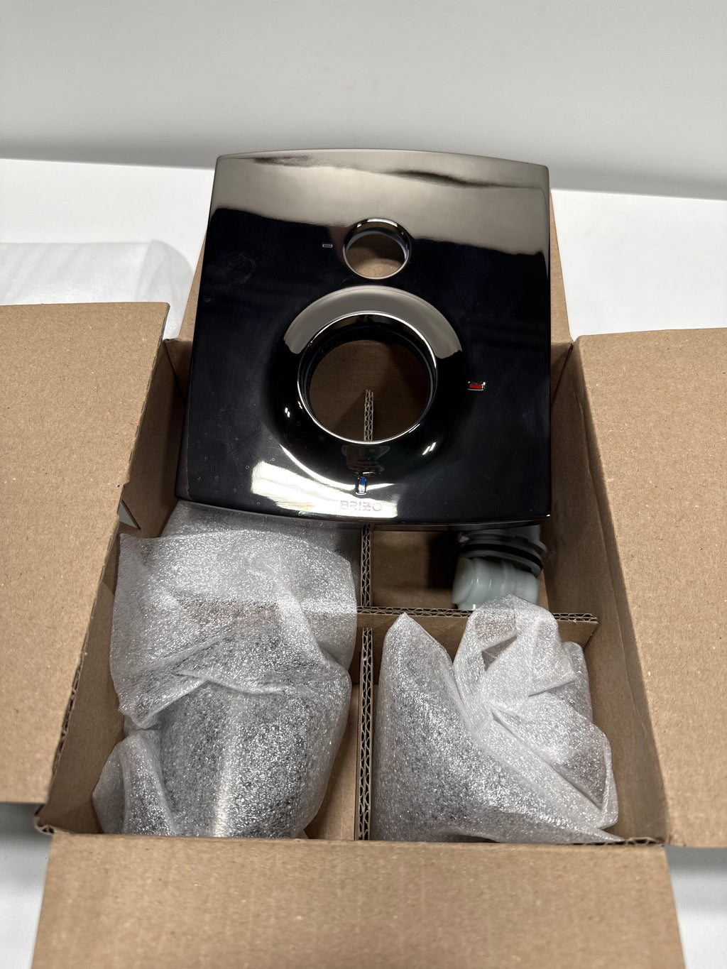 Brizo T75P506-LHP Pressure Balanced Valve Trim with Integrated 3 Function Diverter for Two Shower Applications - Less Handles and Rough in Brilliance