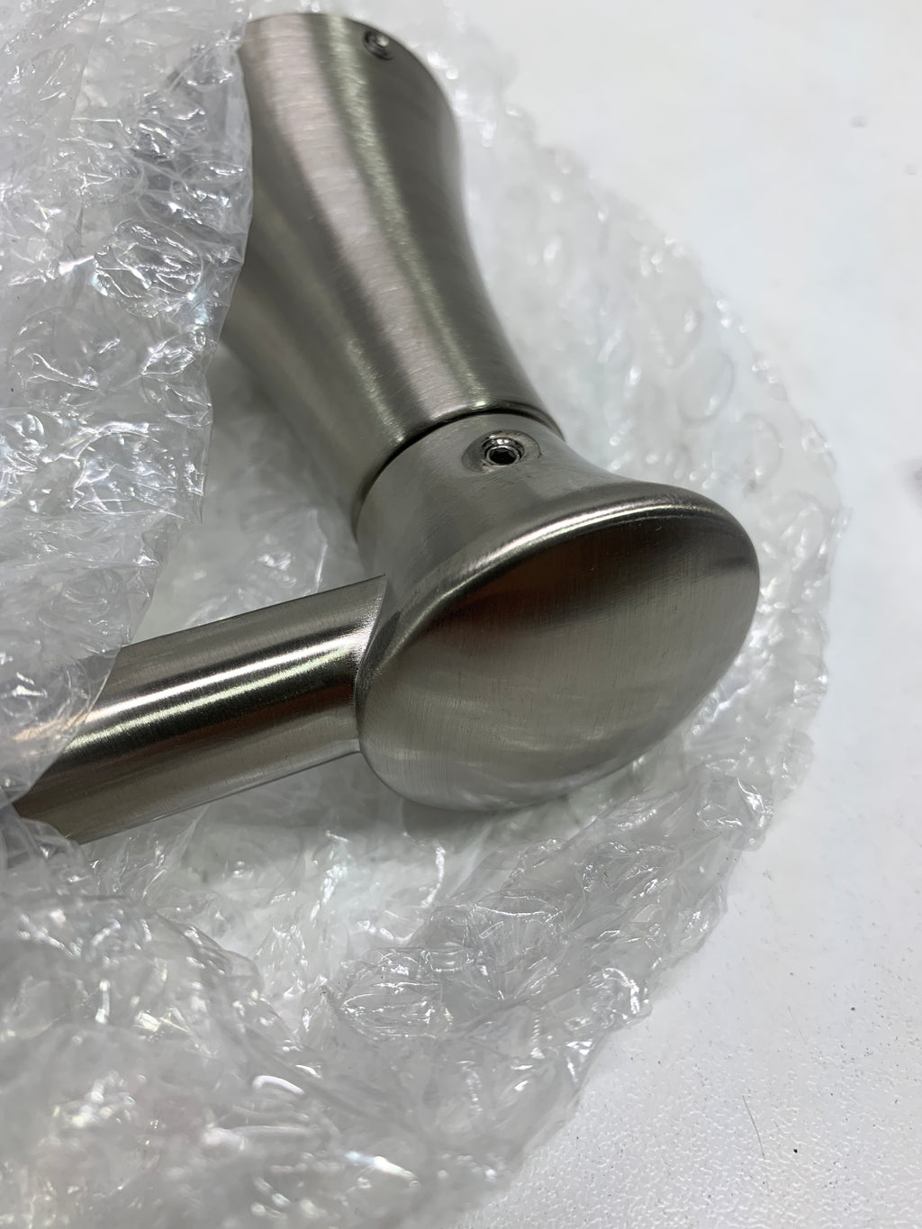 Scratch Delta 73850-SS Lahara Tissue Holder Stainless - *Plumbing