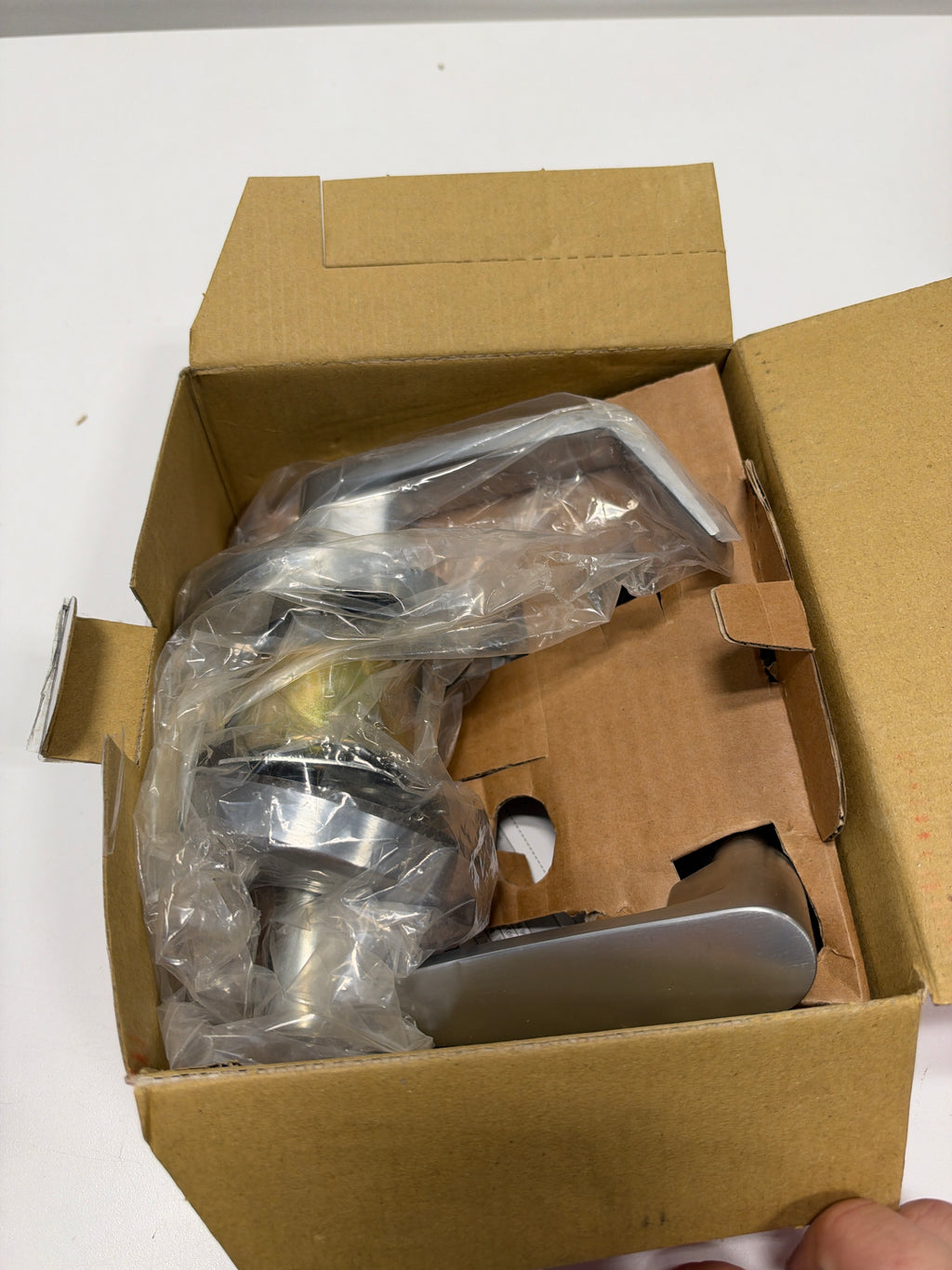 Pamex FY3SSC Storeroom with Clutch Princeton Lever Grade 2 Cylindrical Lockset Satin Chrome