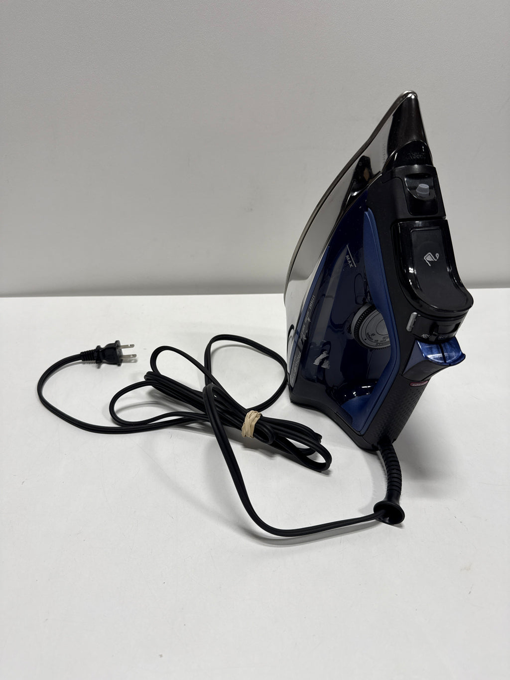 Rowenta Pro Steam Iron