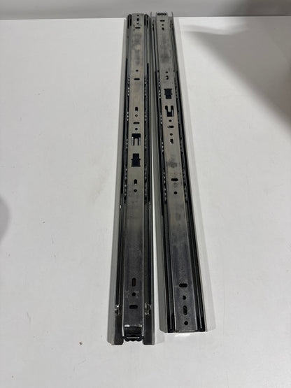 3 x Knape & Vogt Kv8400 B22 Wh 22 in. Full Extension Precision Drawer Slide - White