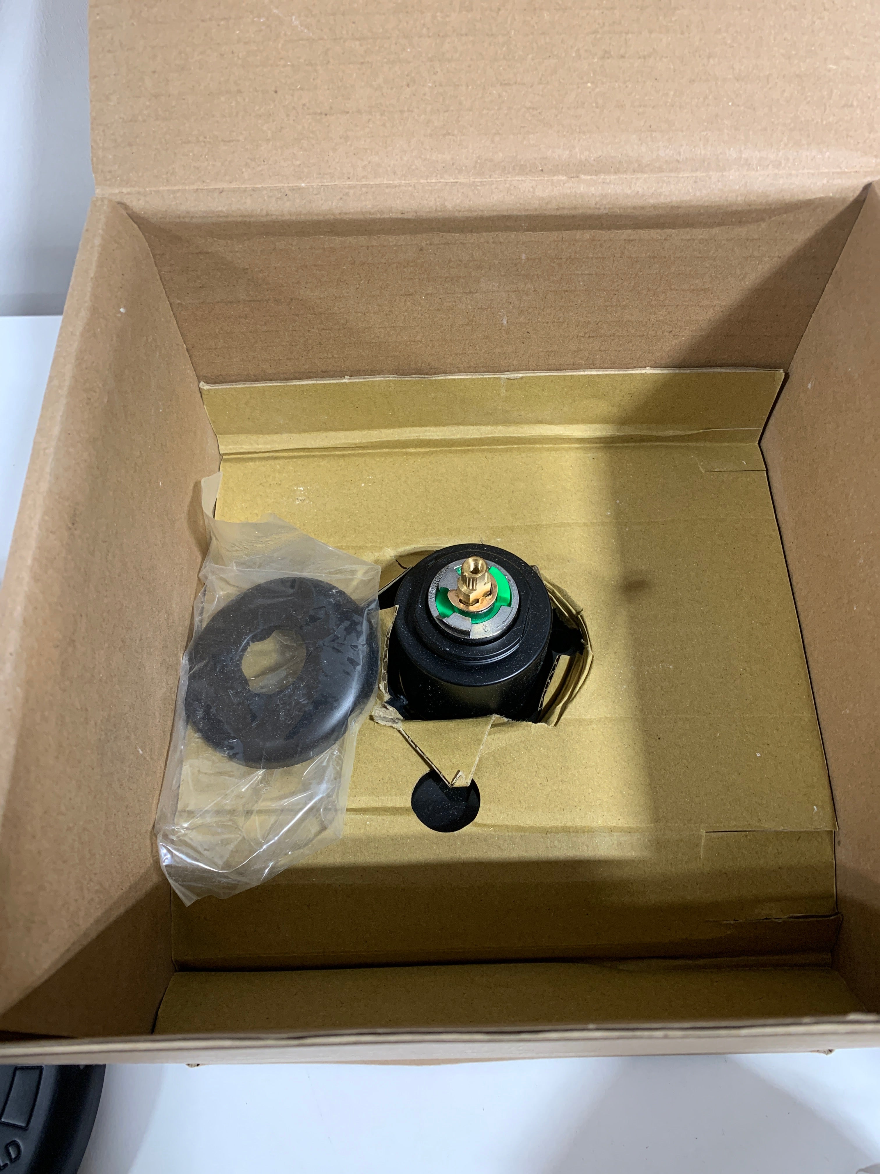 Used Kingston Brass KB663.CML Manhattan Tub and Shower Trim Package - *Plumbing