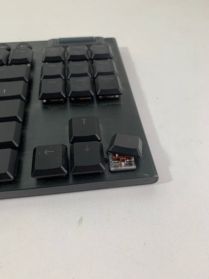 Used See Desc Logitech G915 LIGHTSPEED RGB Mechanical Gaming Keyboard, Low Profile Clicky Key Switch, LIGHTSYNC RGB, Advanced LIGHTSPEED Wireless and Bluetooth (Copy)