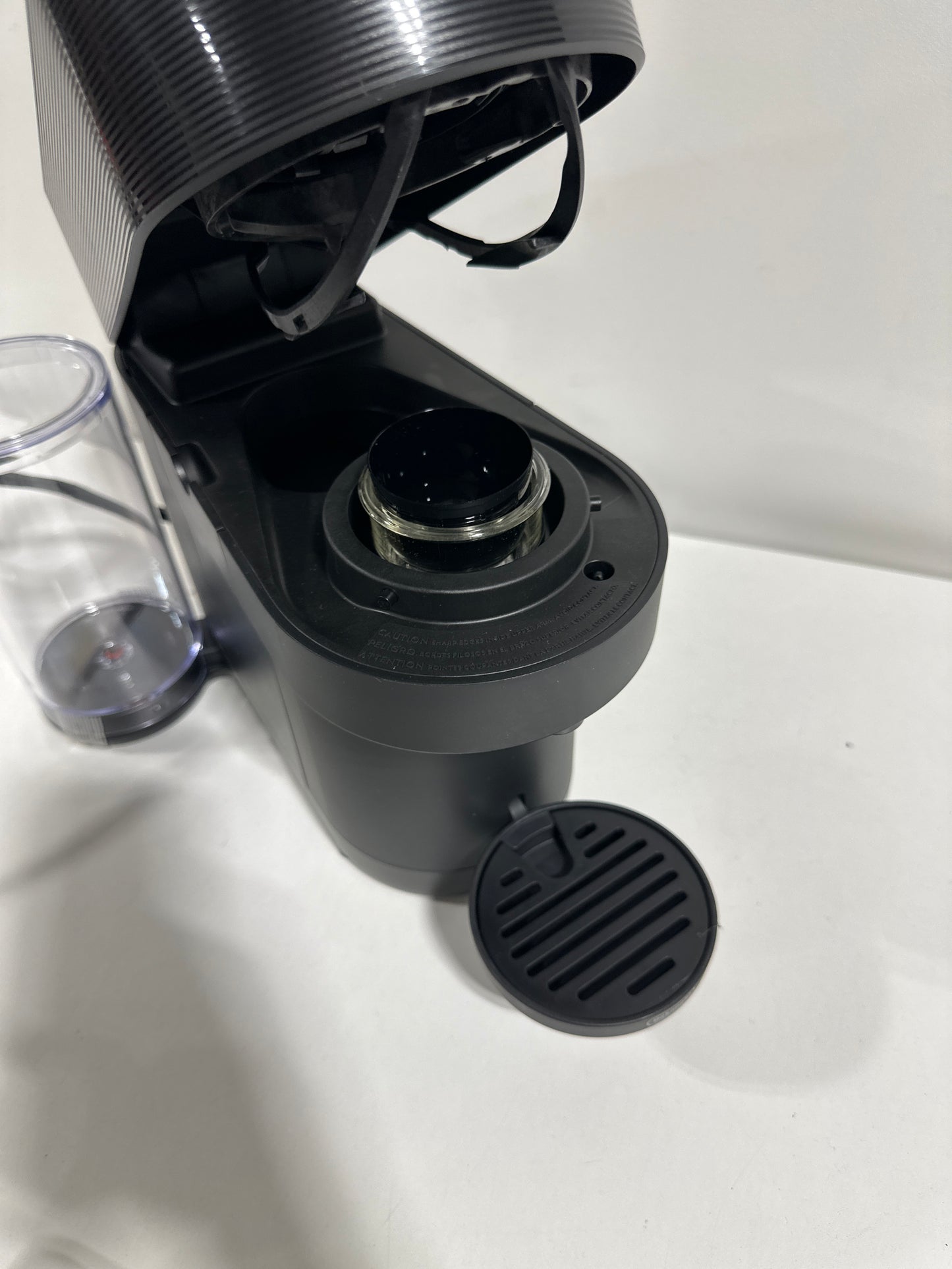 Nespresso Vertuo Pop+ Coffee Machine with Aeroccino Frother by De'Longhi