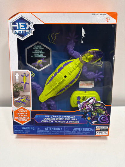 Hex Bots Wall Crawler Chameleon RC Robot Toy – Remote Control Wall-Climbing Glow-in-the-Dark Purple Body & Green Shell
