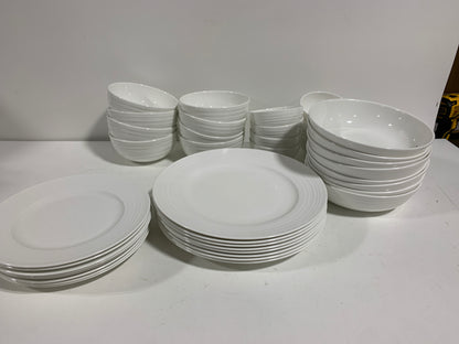 Mikasa 40-piece Bone China Dinnerware Set