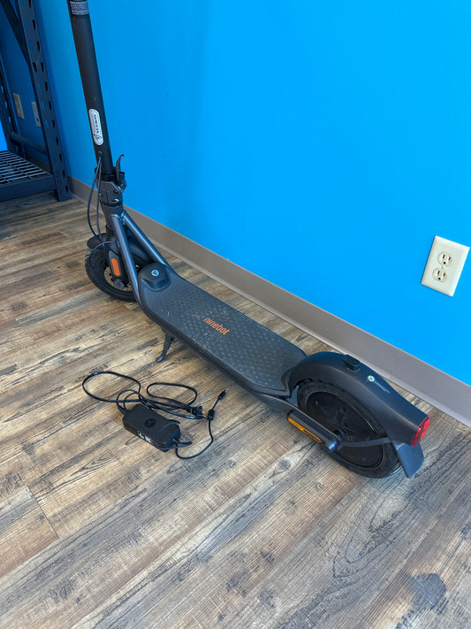 Used Segway - Ninebot F2 Electric Scooter w/25 mi Max Operating Range & 18 mph Max Speed - Black