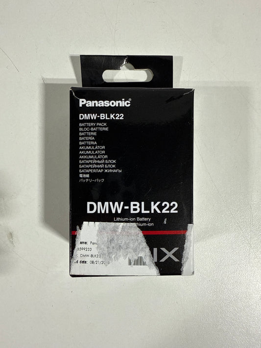 Panasonic DMW-BLK22 7.4V 3050mAh Lithium-ion Battery Pack for LUMIX S5 GH5 G9 GH5s