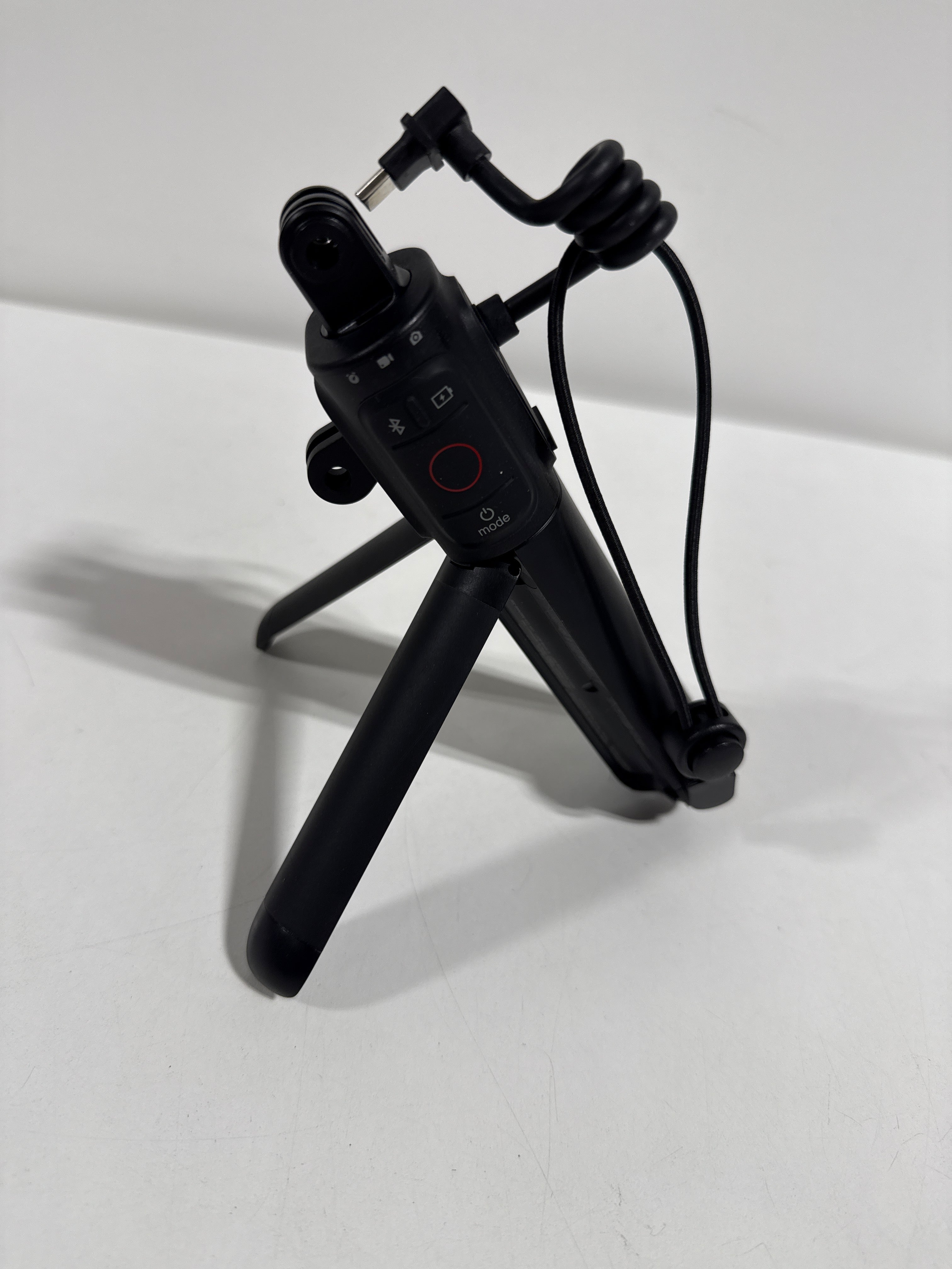 GoPro - Volta External Battery Grip/Tripod/Remote for HERO13 Black/HERO12 Black/HERO11 Black/HERO10 Black/HERO9 Black - Black