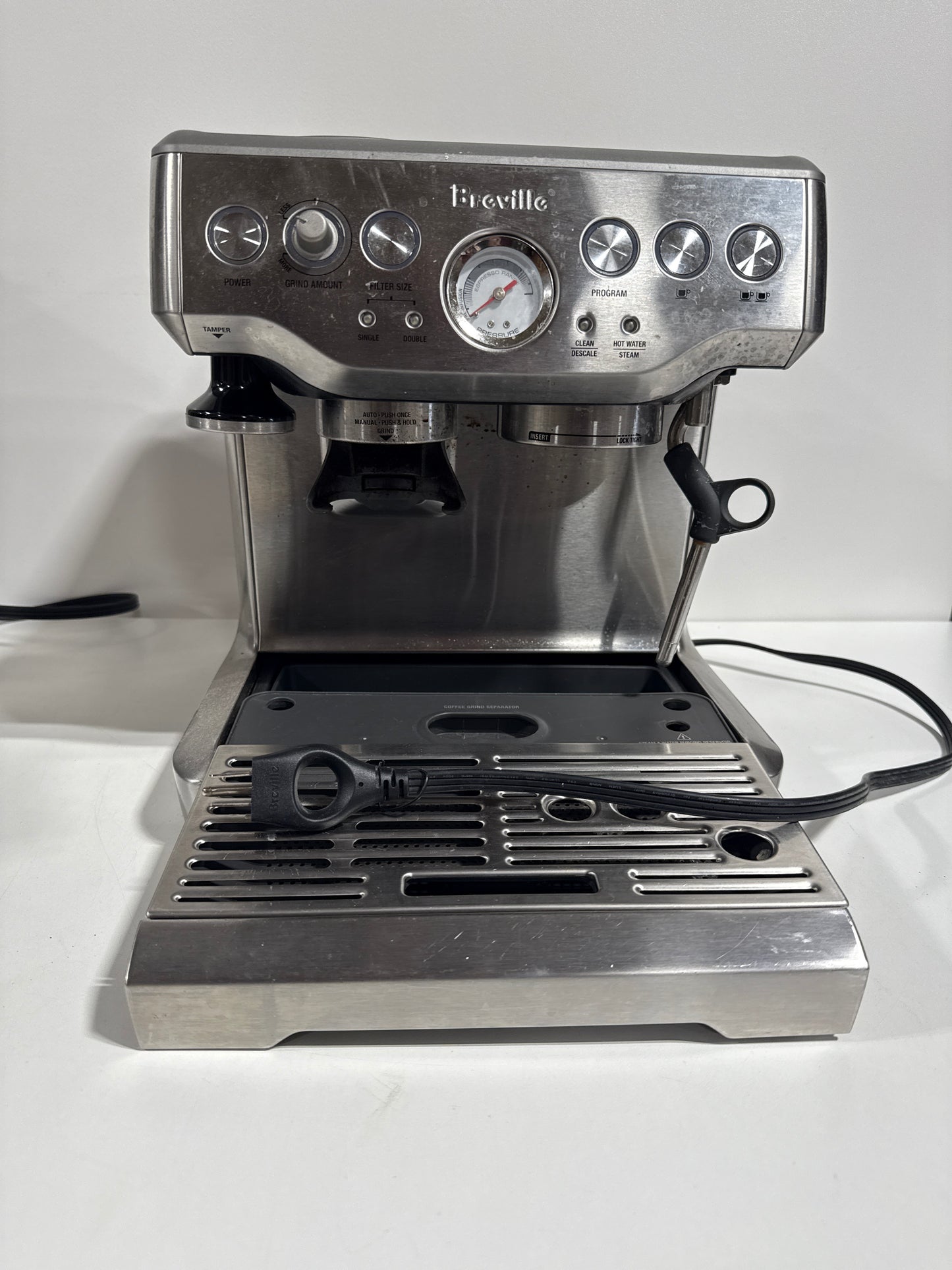 Used Breville Barista Express Espresso Machine (BES870XL) - Stainless Steel