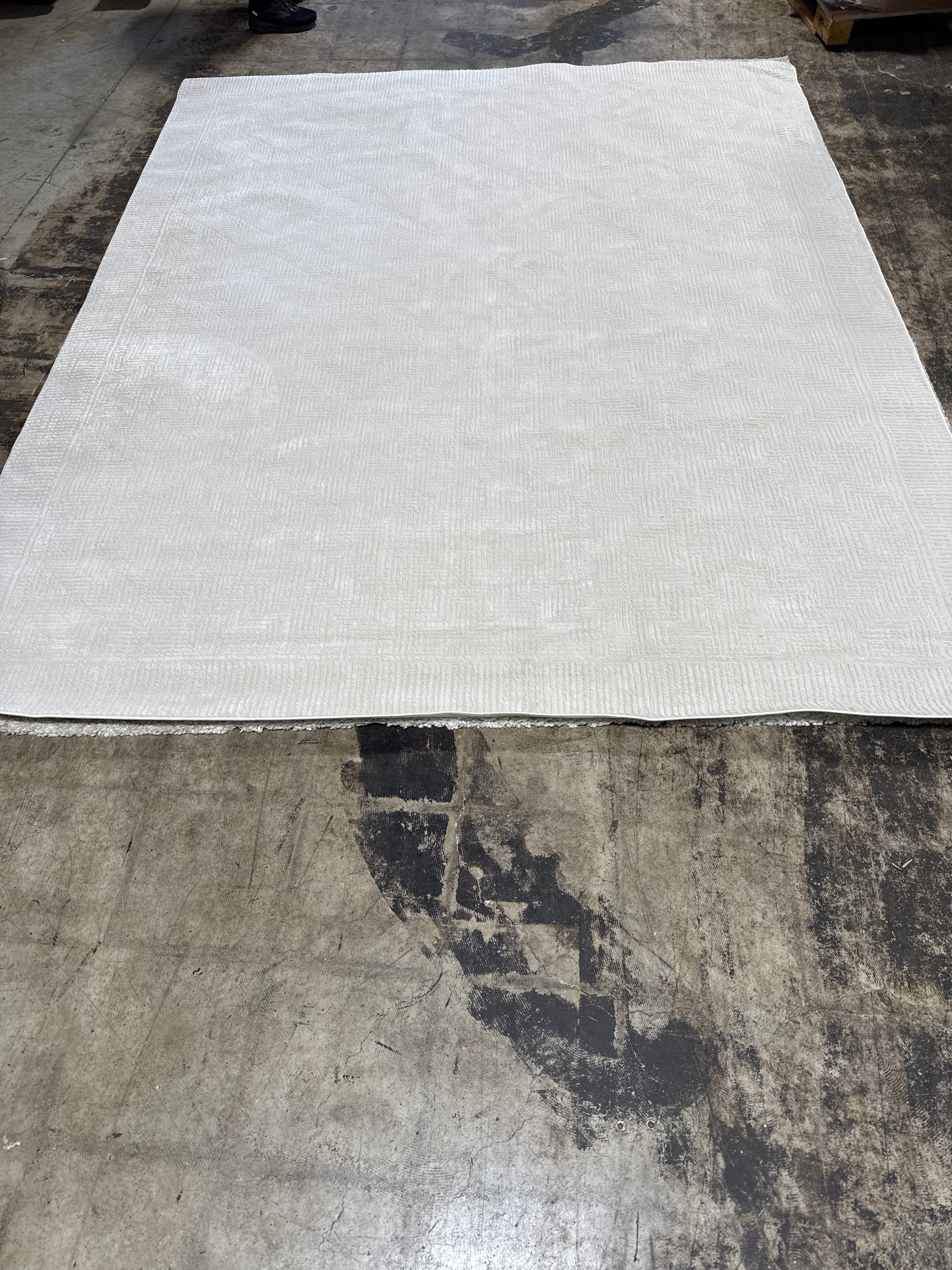 Used Nourison Arctic Area Rug Collection Lumi 7 ft. 10 in. x 9 ft. 10 in - *Rugs