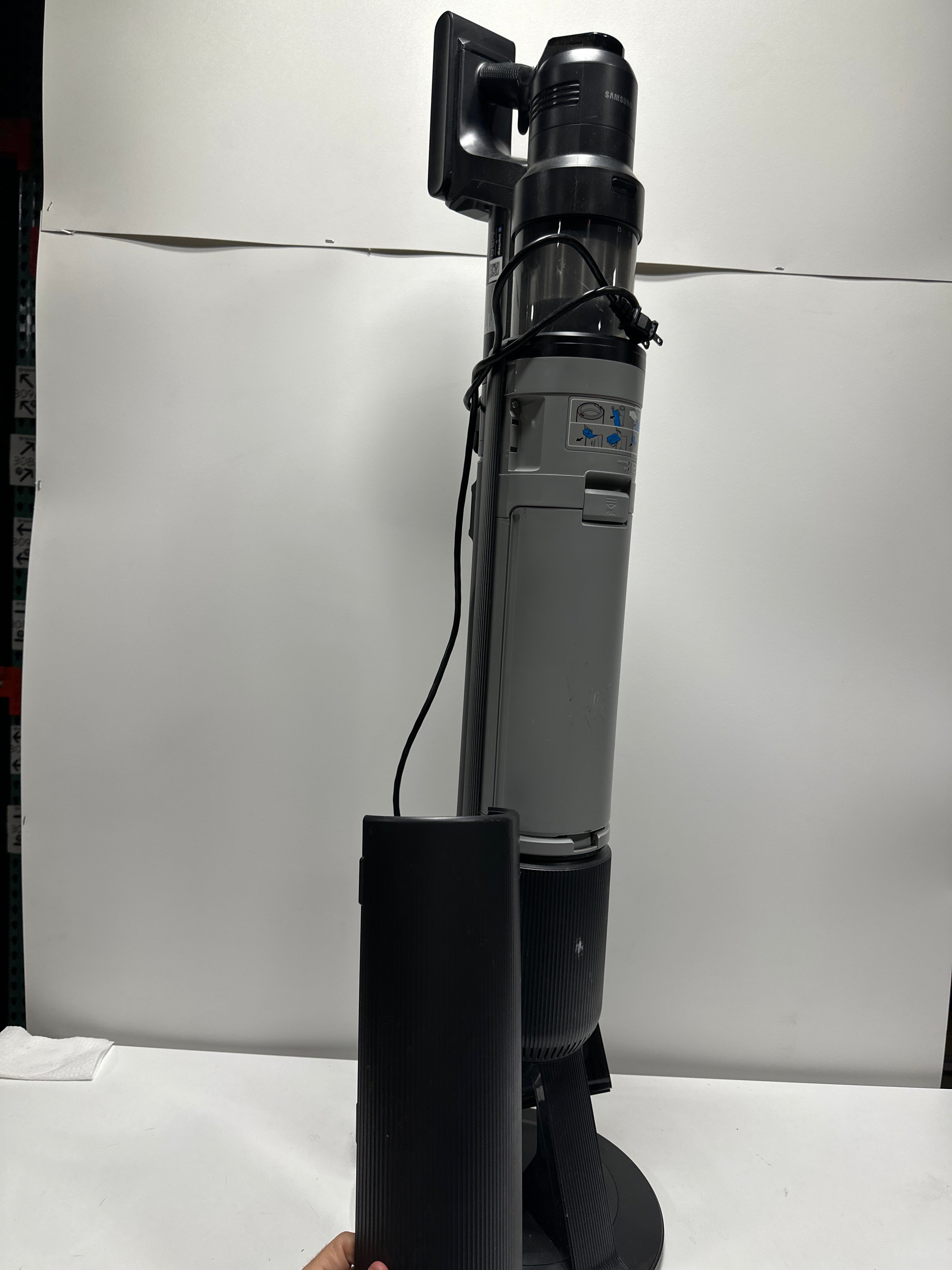 Used Samsung Bespoke Jet AI Ultra Cordless Stick Vacuum - Satin Black