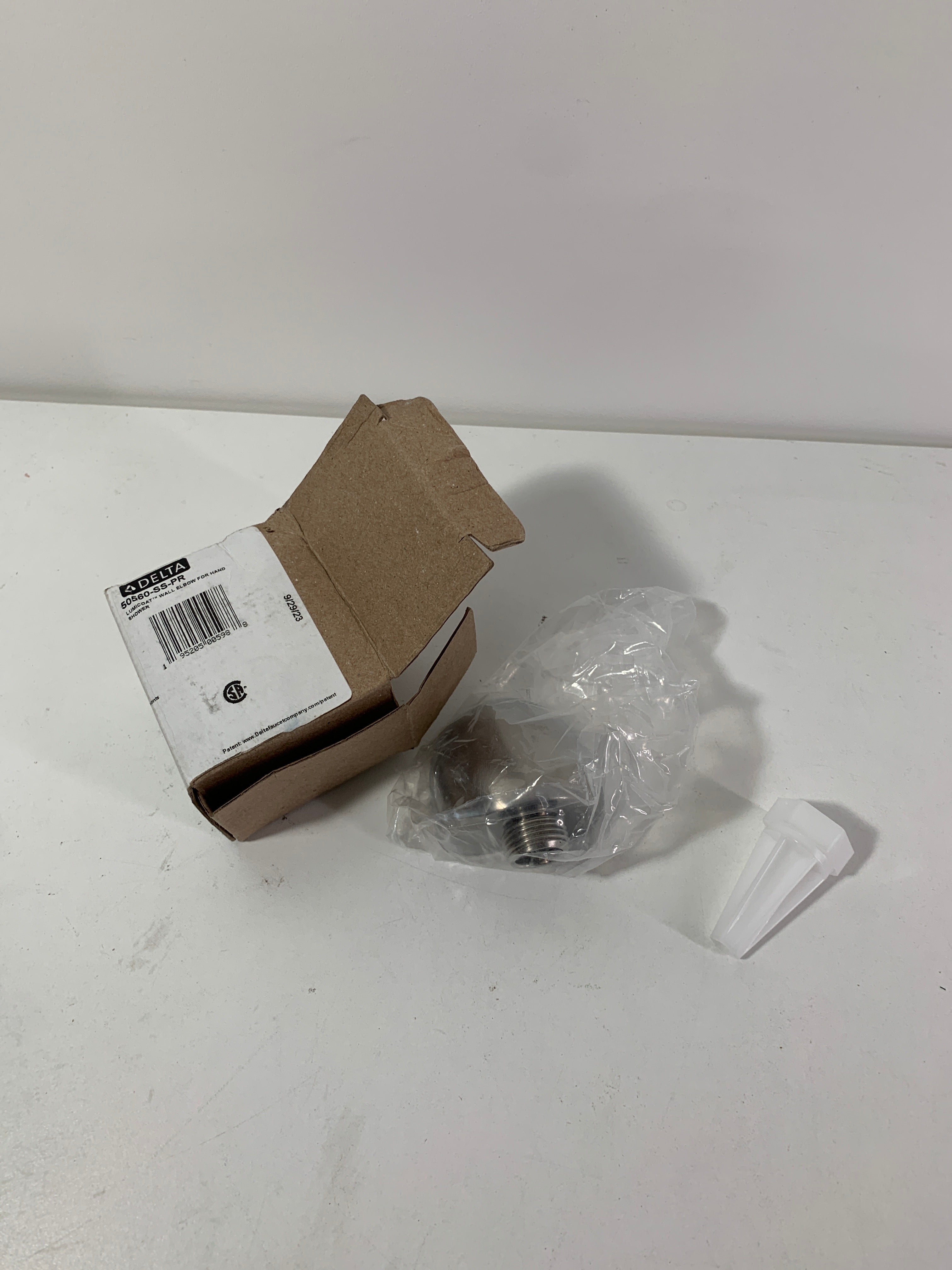 Delta 50560 Hand Shower Wall Supply Elbow - Lumicoat Stainless - *Plumbing