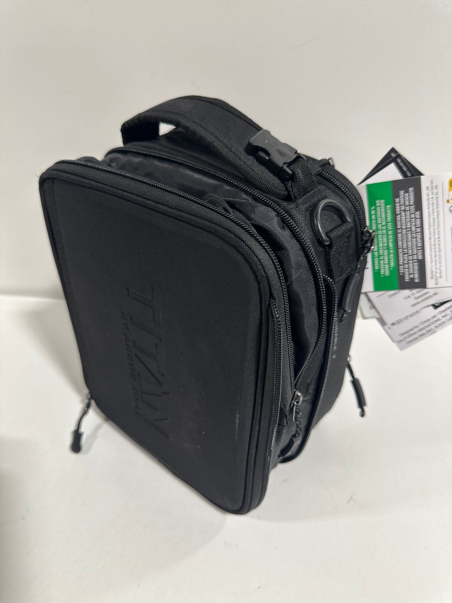 Titan by Arctic Zone Expandable Lunch Box  Small