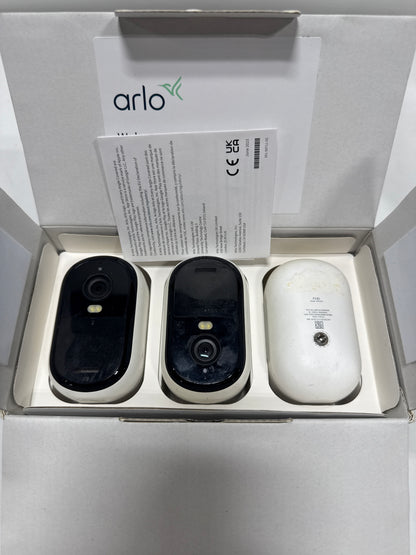 Used Arlo - Essential XL 3-Camera Outdoor Wireless HD Security Camera (2nd Generation) with 4x Longer Battery Life - White