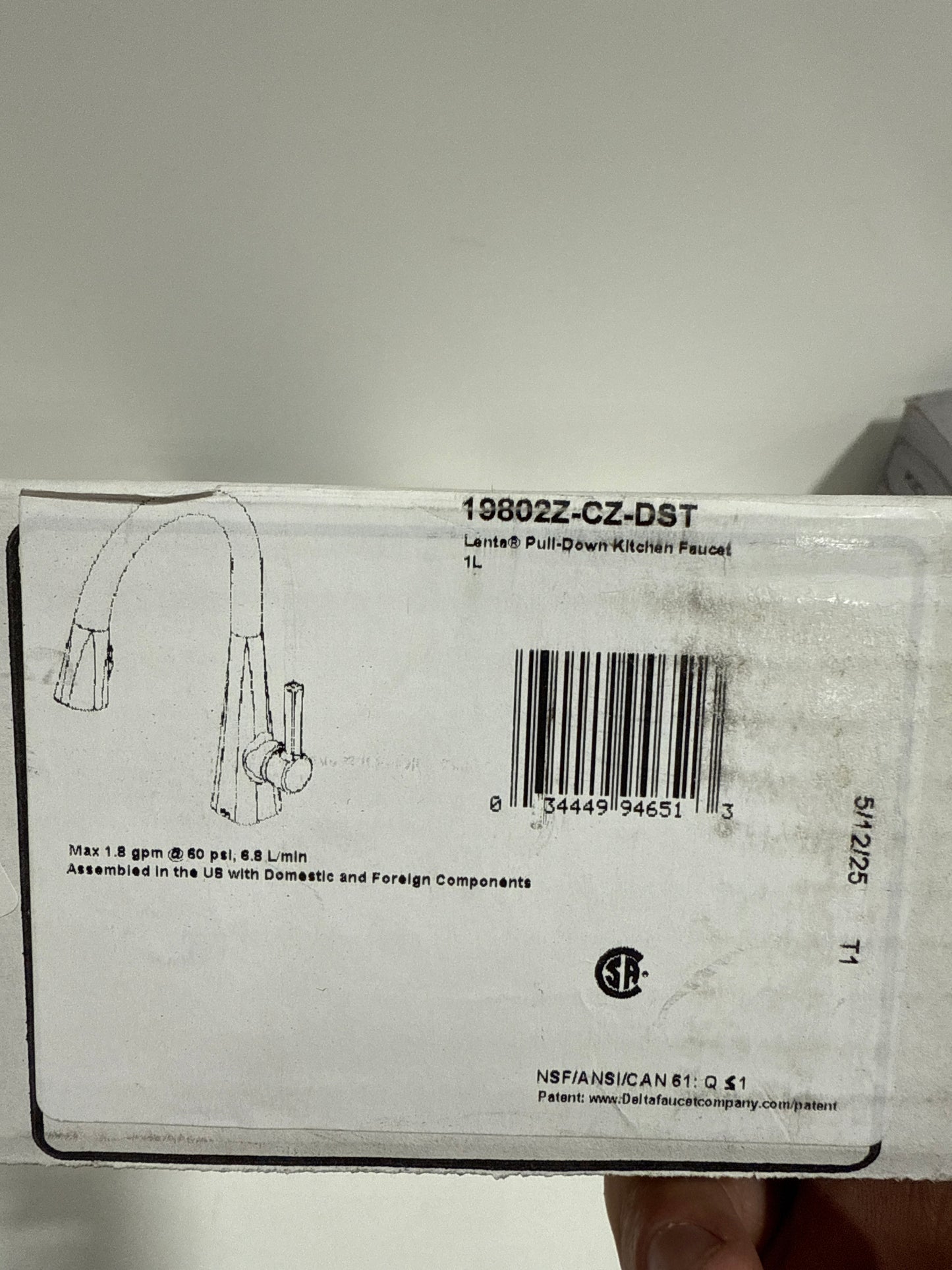 Delta 19802Z-Dst Lenta Single-Handle Pull-Down Kitchen Faucet - Bronze