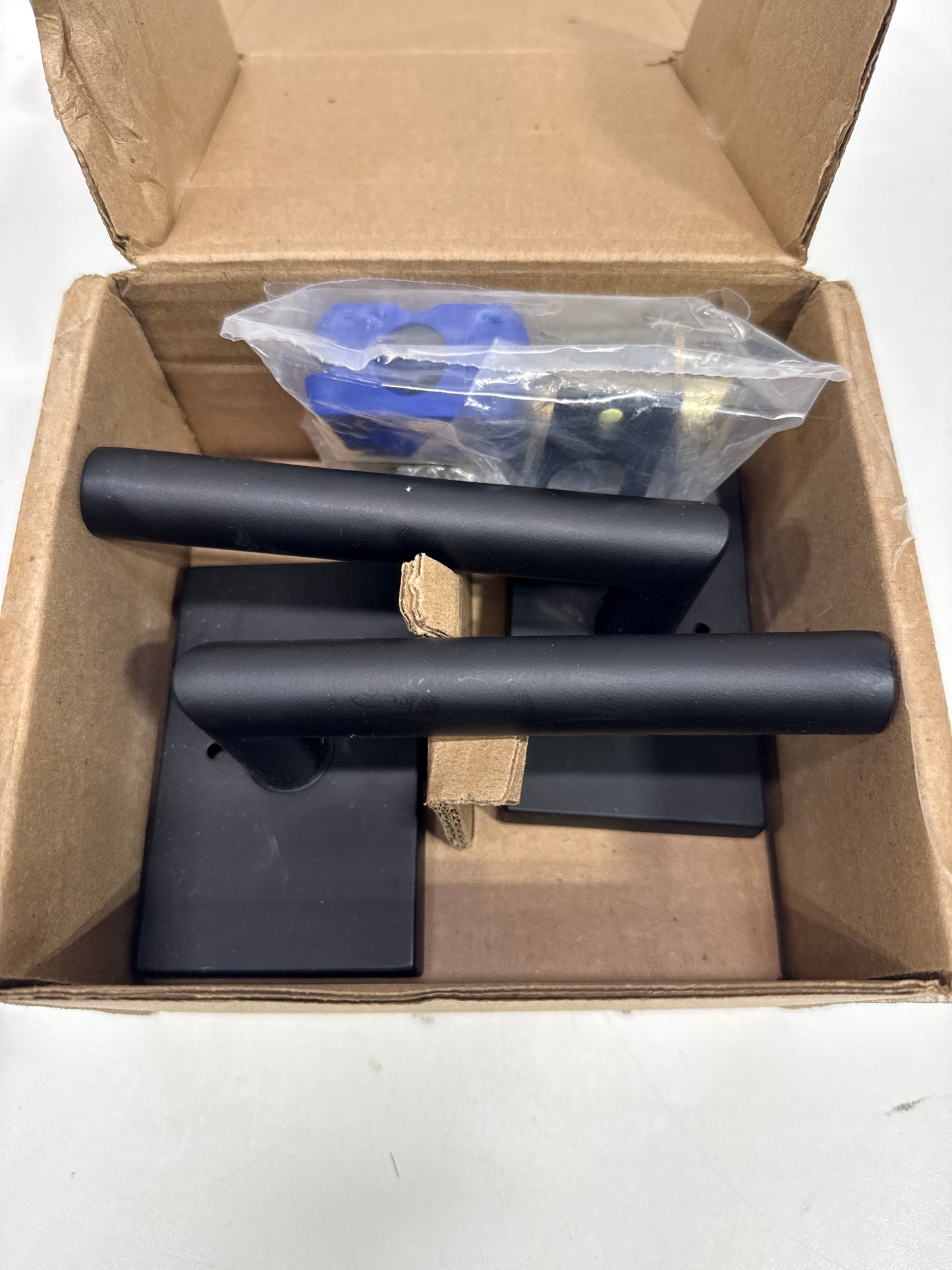 Emtek Stuttgart Right Handed Privacy Door Lever Set with Modern Rectangular Rose