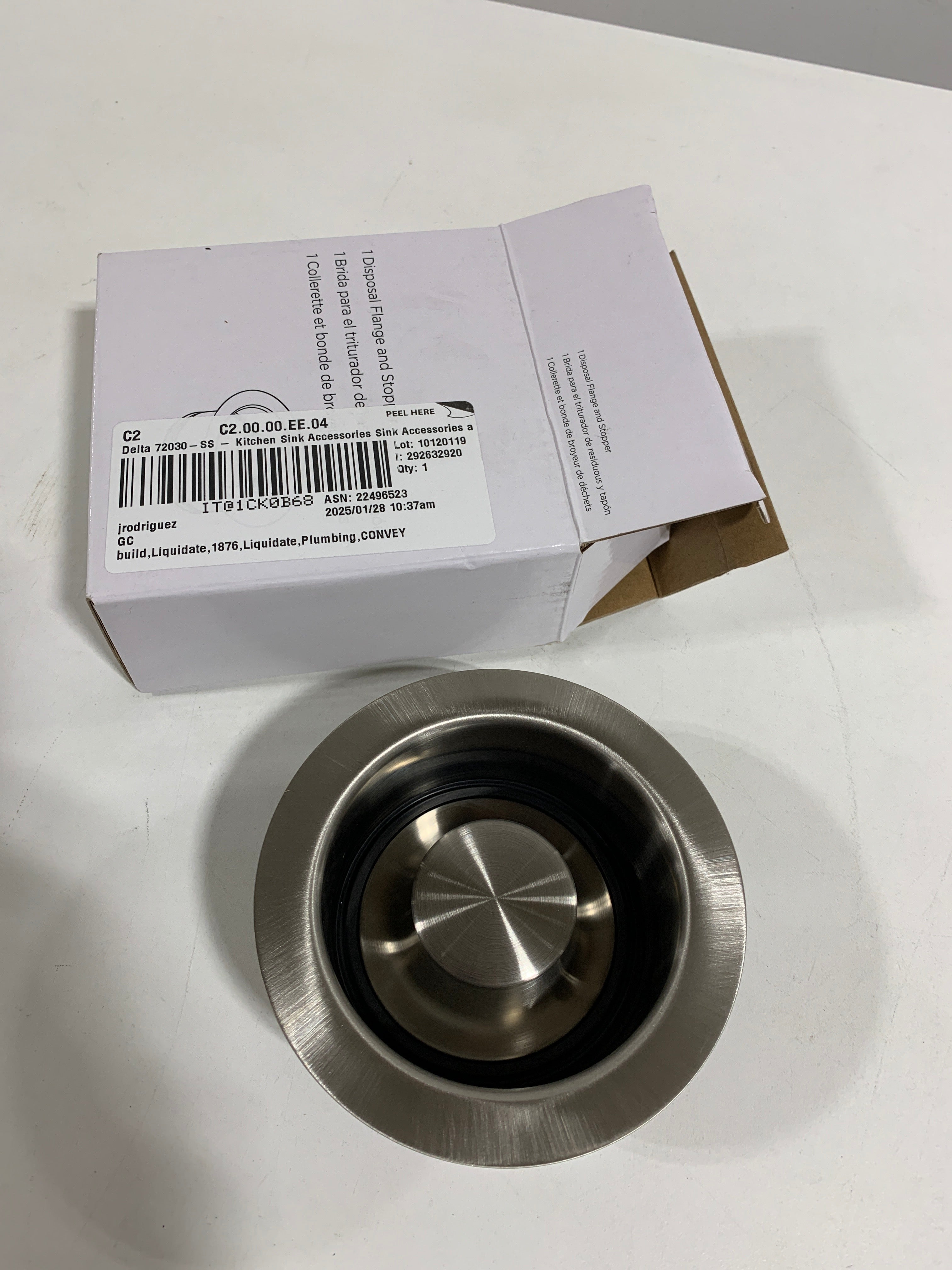 Delta 72030 Garbage Disposal Flange and Stopper for Standard Kitchen Sink - *Plumbing