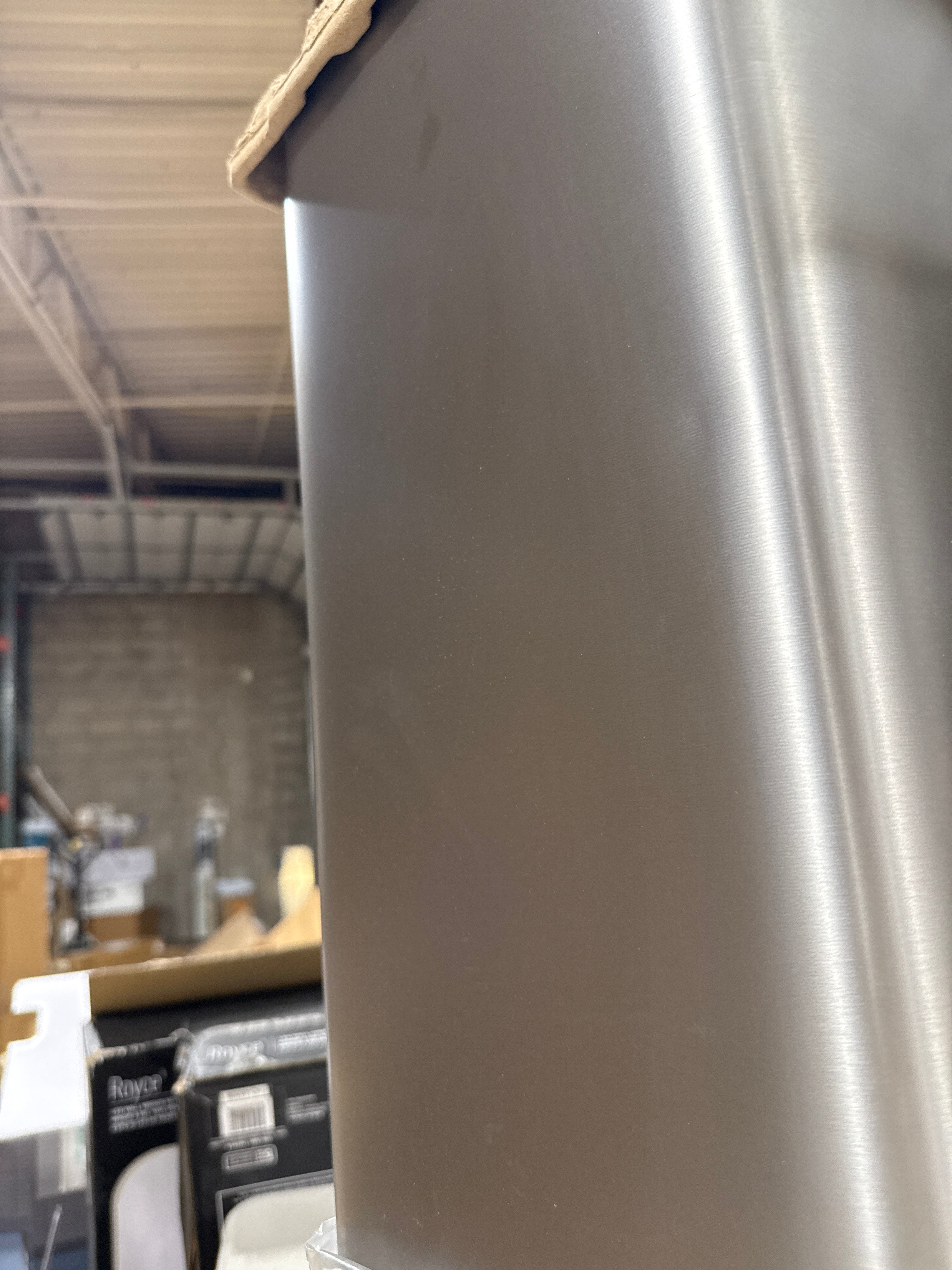Dent Kohler 47L Step Trash Can