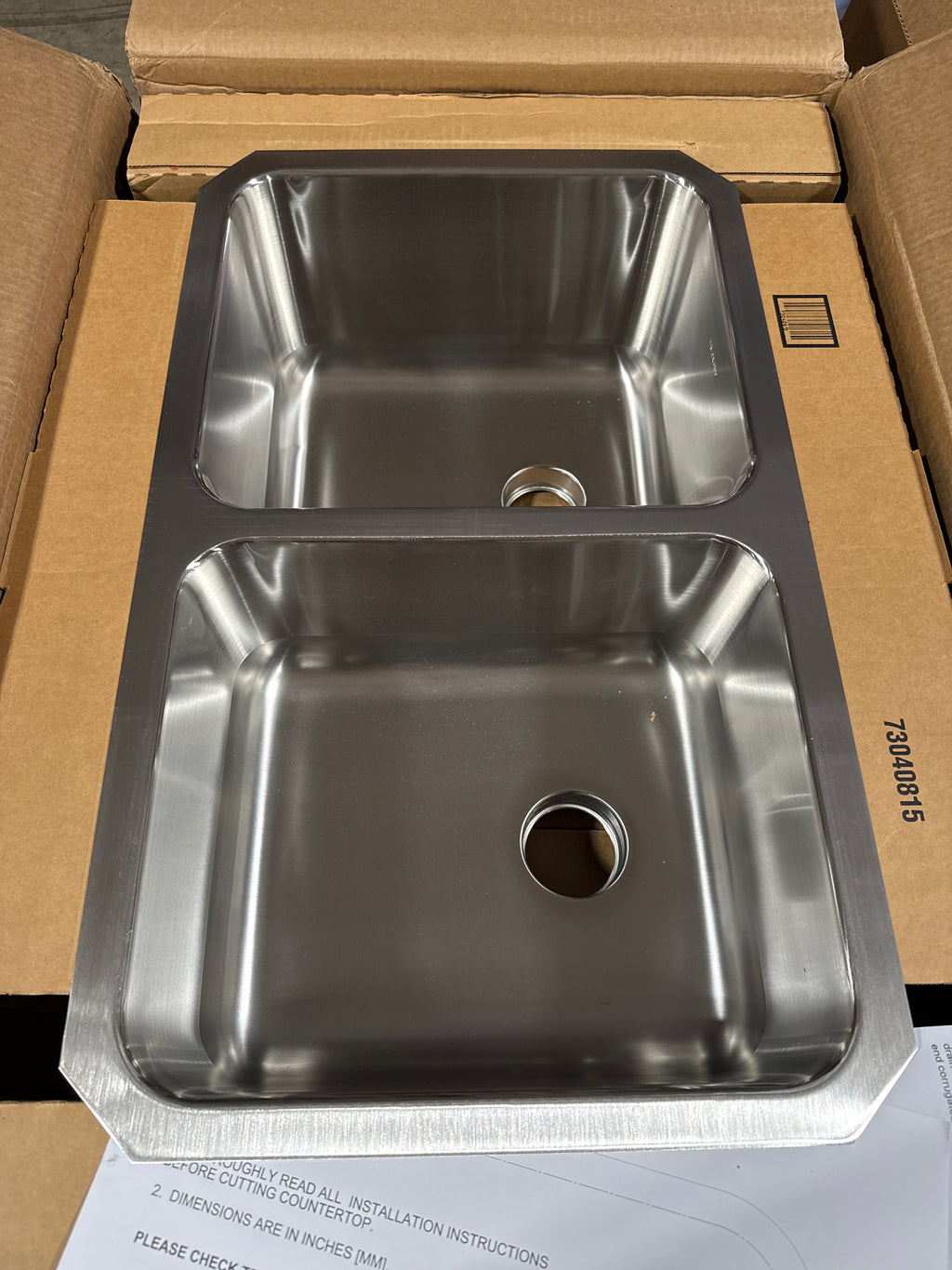 Elkay Lustertone ELUH311810RPD Equal Double Bowl Undermount Stainless Steel Sink with Perfect Drain