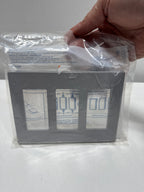 Leviton Decora Plus Screwless Snap-on Wallplate 3-Gang Gray (80311-GY)