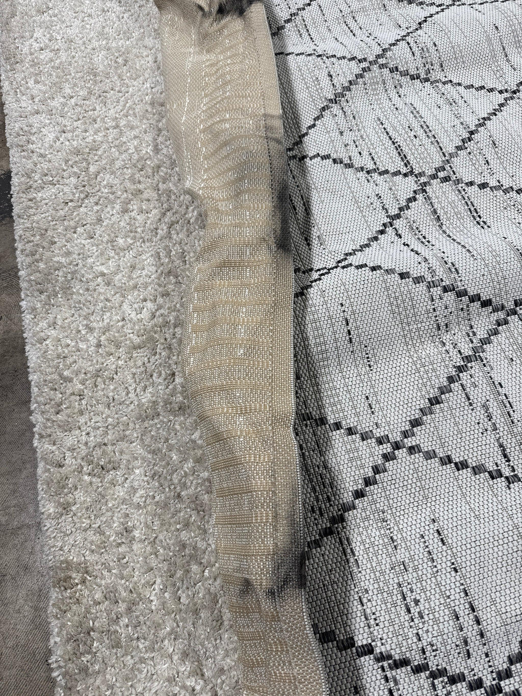 Damage Used Ravenna Indoor/Outdoor Rug Pierce 7 ft. 10 in. x 10 ft. - *Rugs