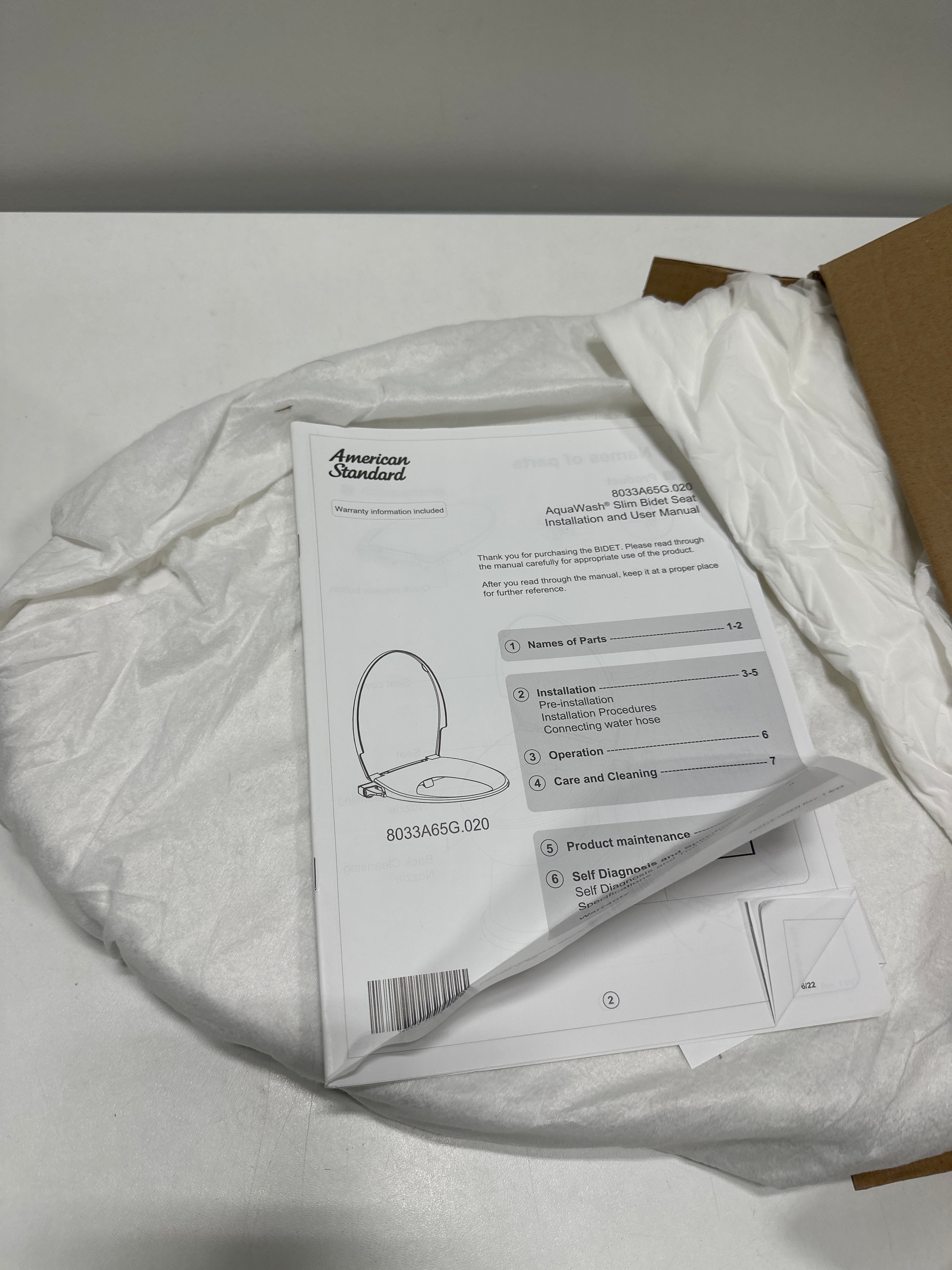 American Standard Aqua Wash® Slim Non-Electric Spa Let® Bidet Seat with Manual Operation in White