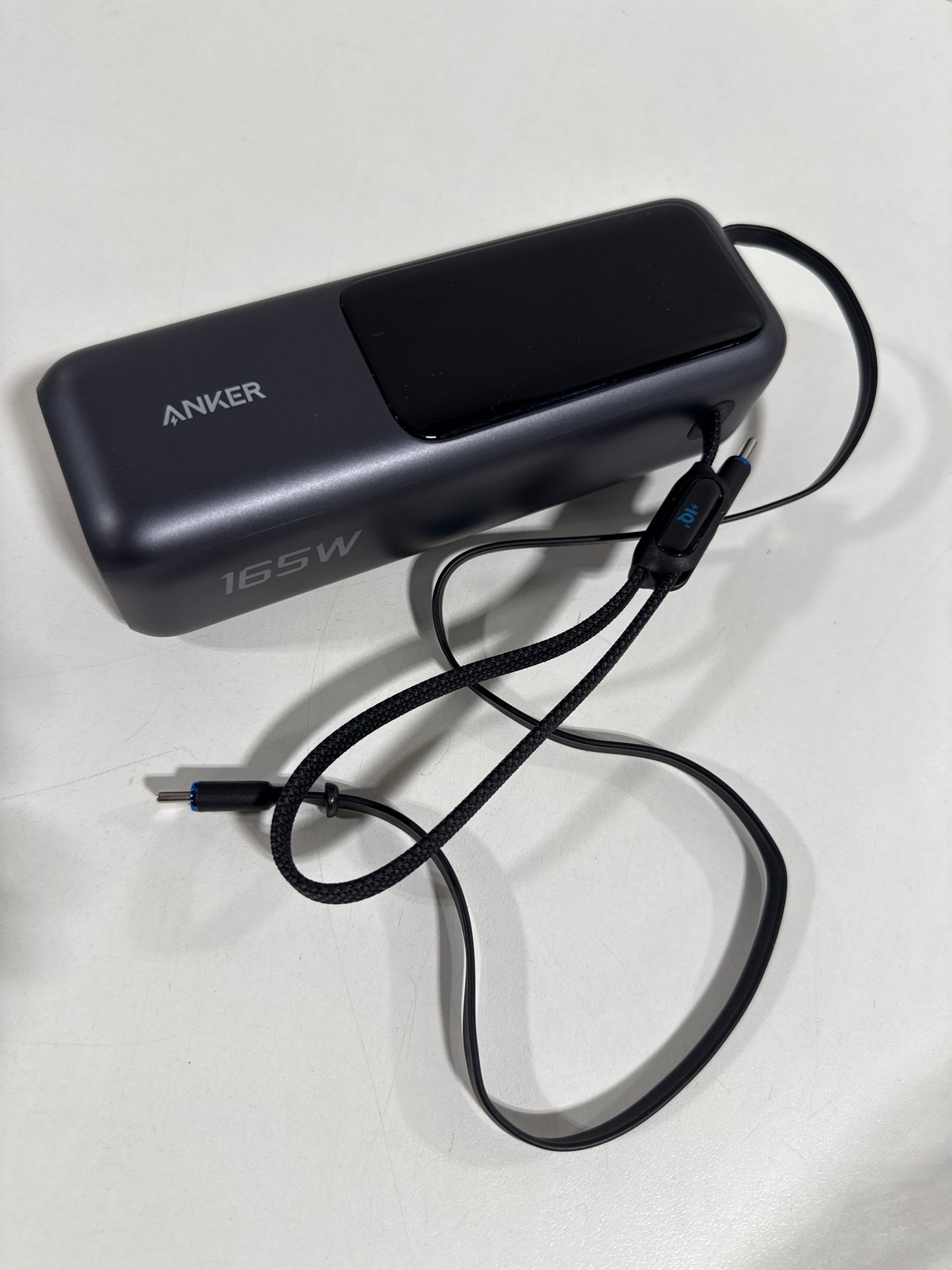See Desc Anker - Laptop Power Bank (25K, 165W, Built-In and Retractable Cables) - Black