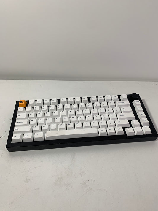 Glorious - GMMK PRO Prebuilt 75% Wired Mechanical Keyboard - Black