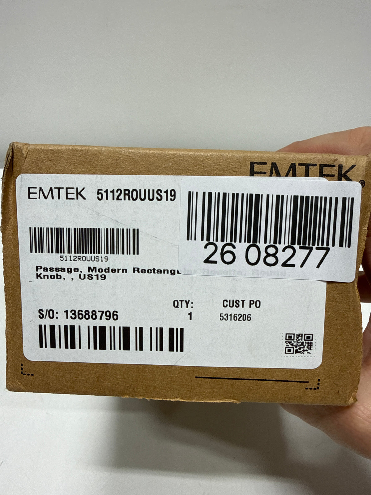 Emtek Passage Set, Modern Rectangle Rosette, Modern Round Knob, Flat Black
