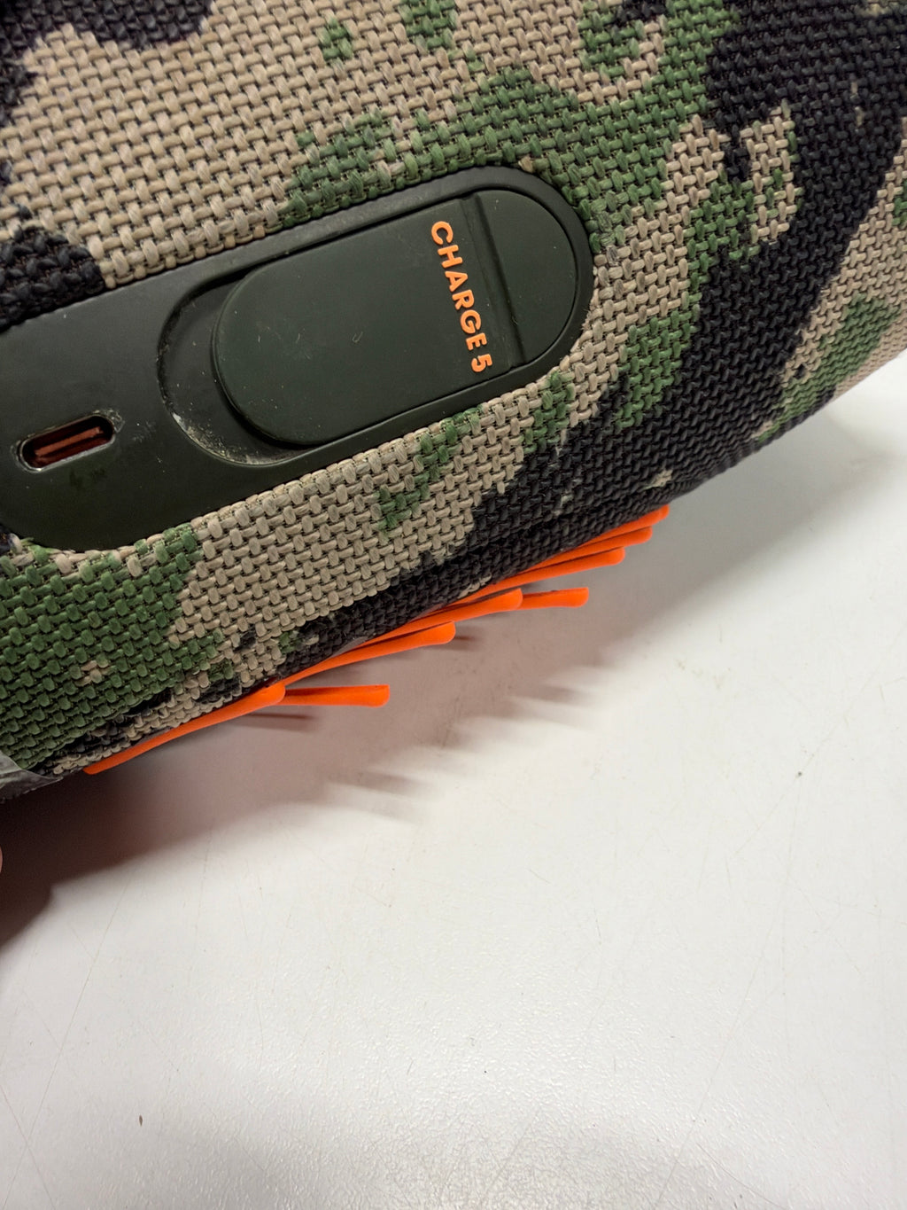 Used JBL Charge 5 Portable Waterproof Bluetooth Speaker with Powerbank (Camo)