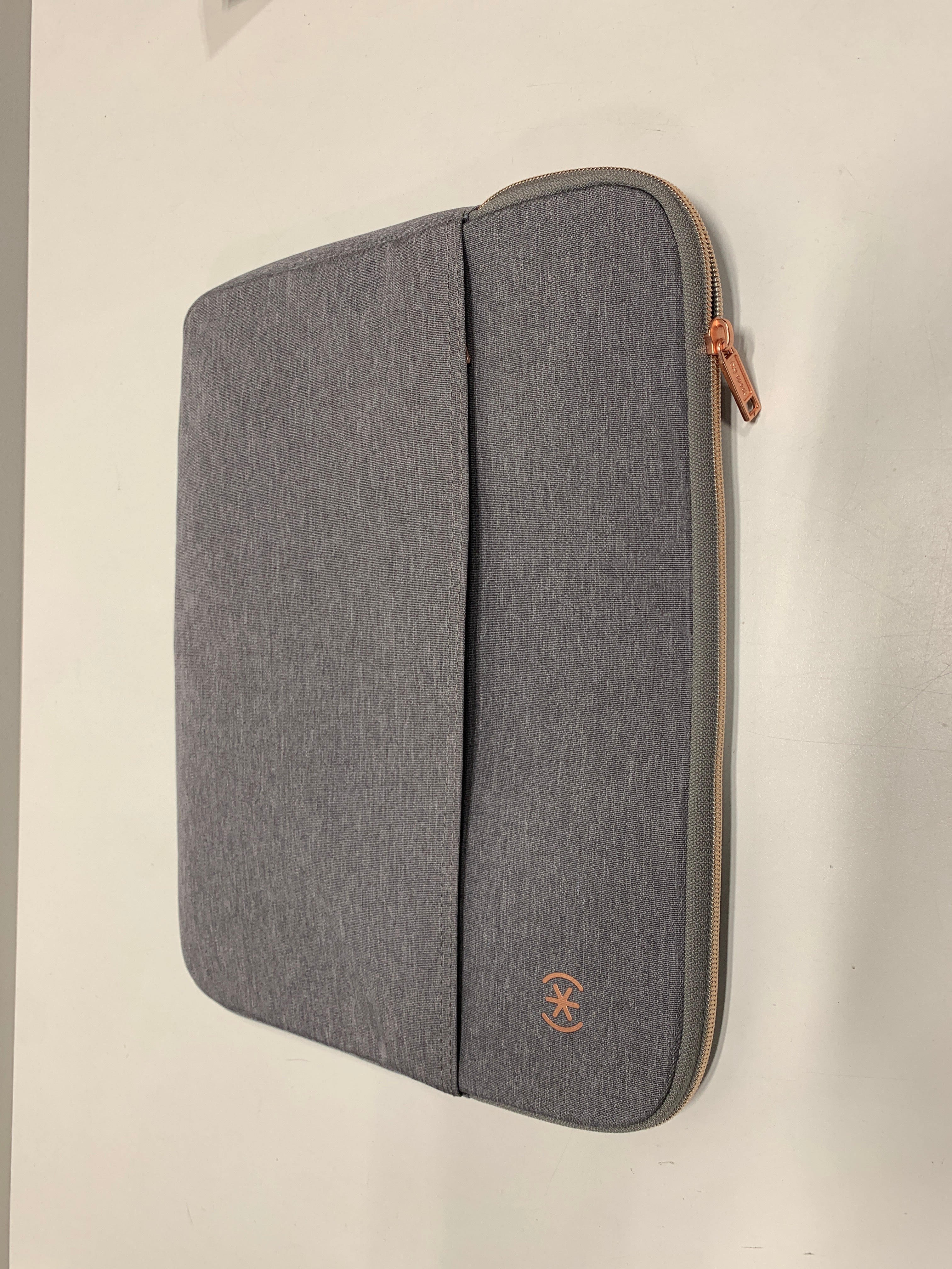 Transfer Pro-Pocket Universal 15/16-inch Laptop Sleeves - Cloudy Grey/Rose Gold