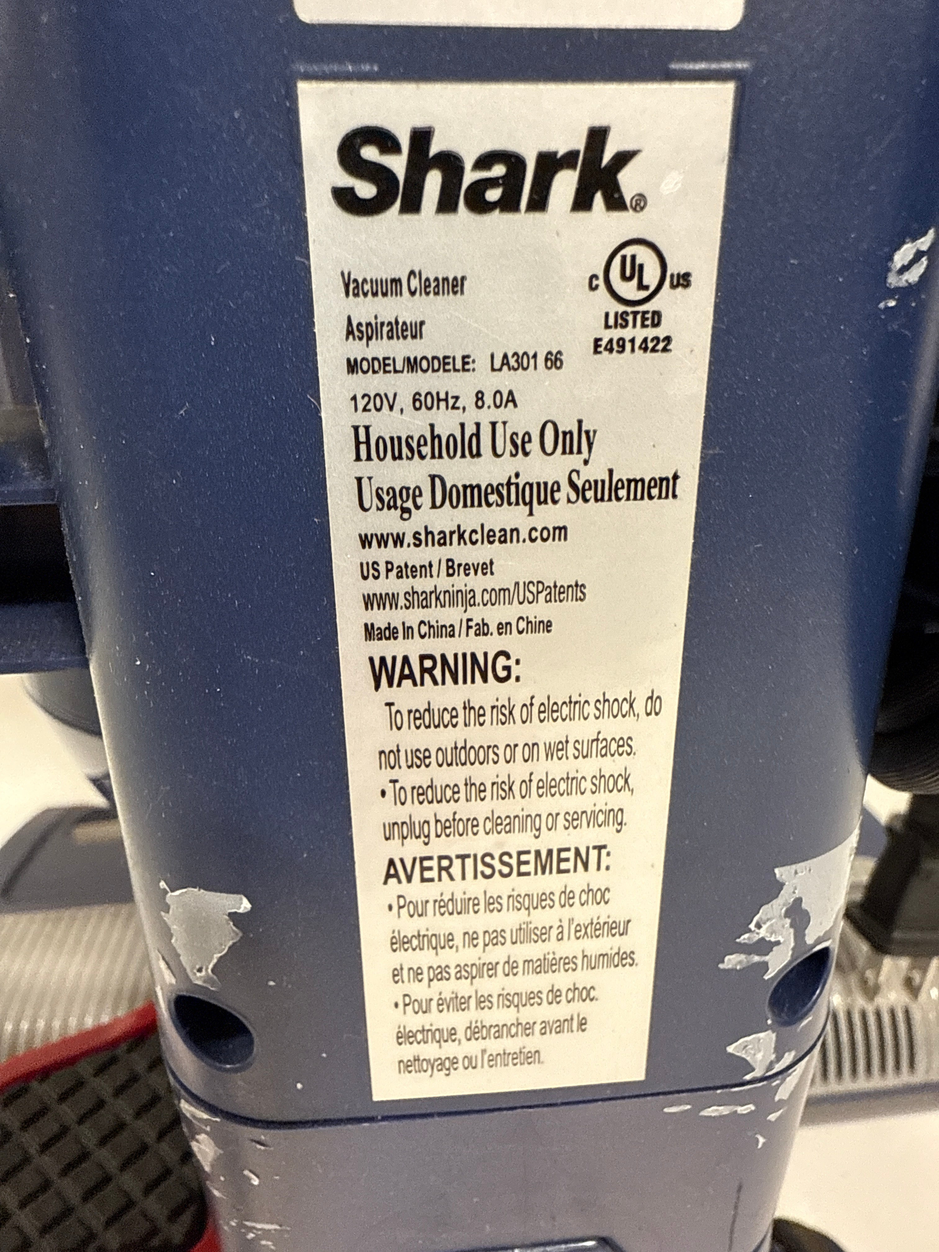 Used Shark Navigator Lift-Away Deluxe Bagless Vacuum Cleaner - *Vacuums & Carpet Cleaners